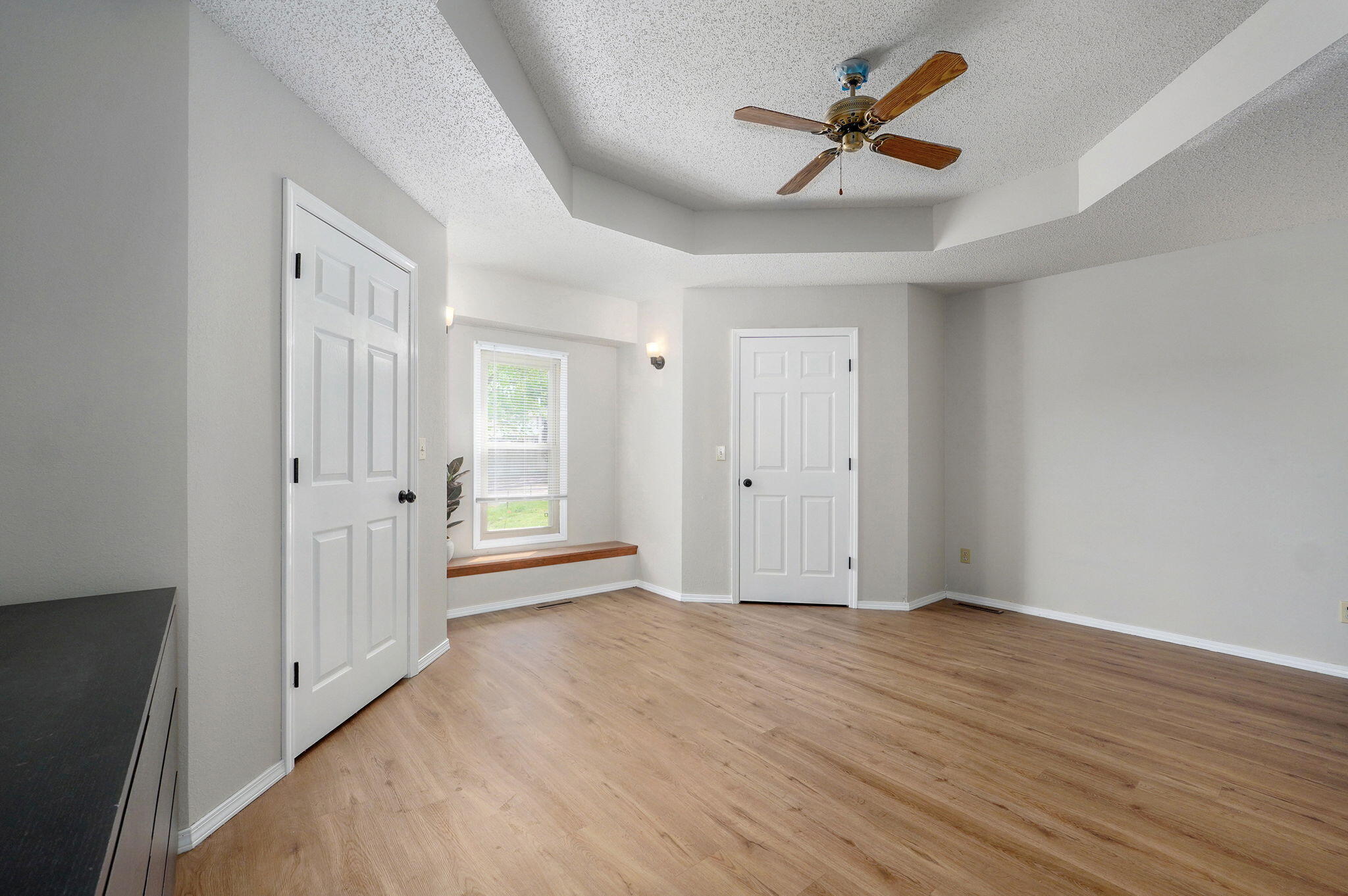523 East Camino Street Property Photo 9