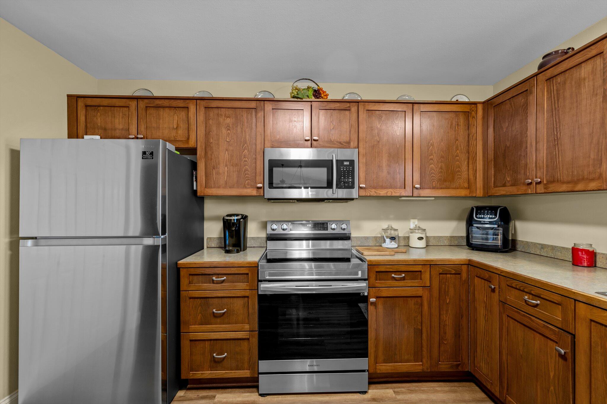 185 Primrose Street Property Photo 10