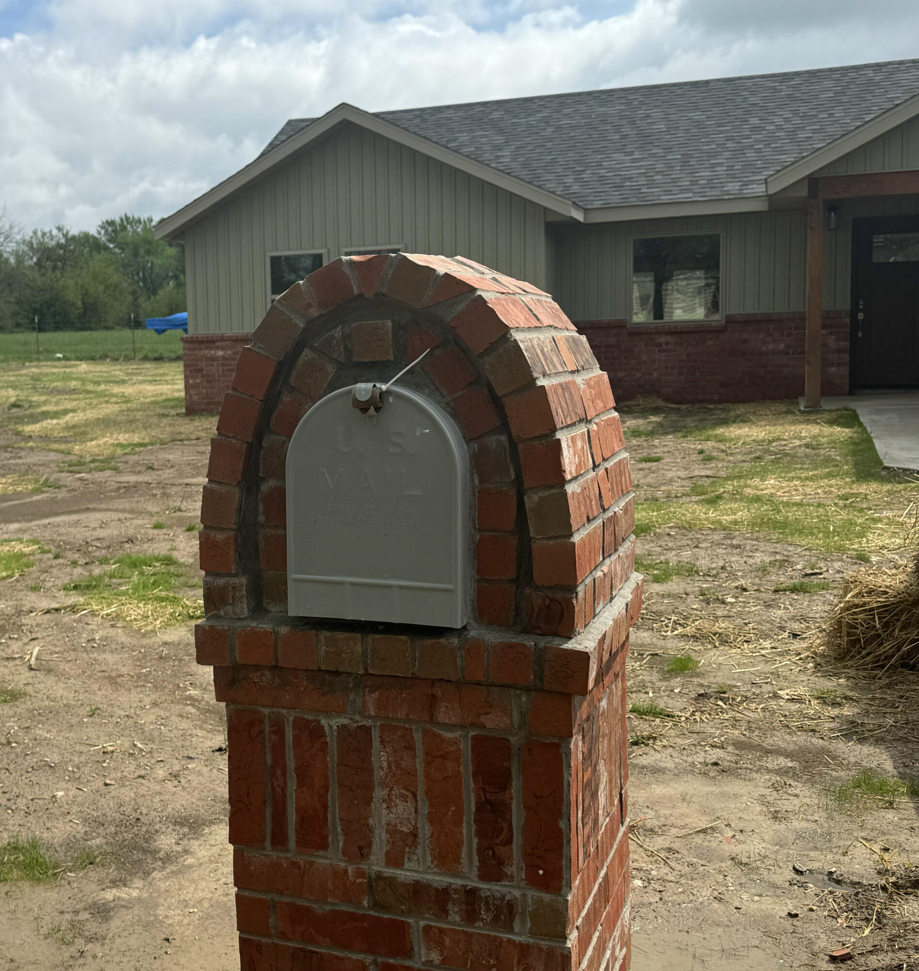 710 South High Street Property Photo 2
