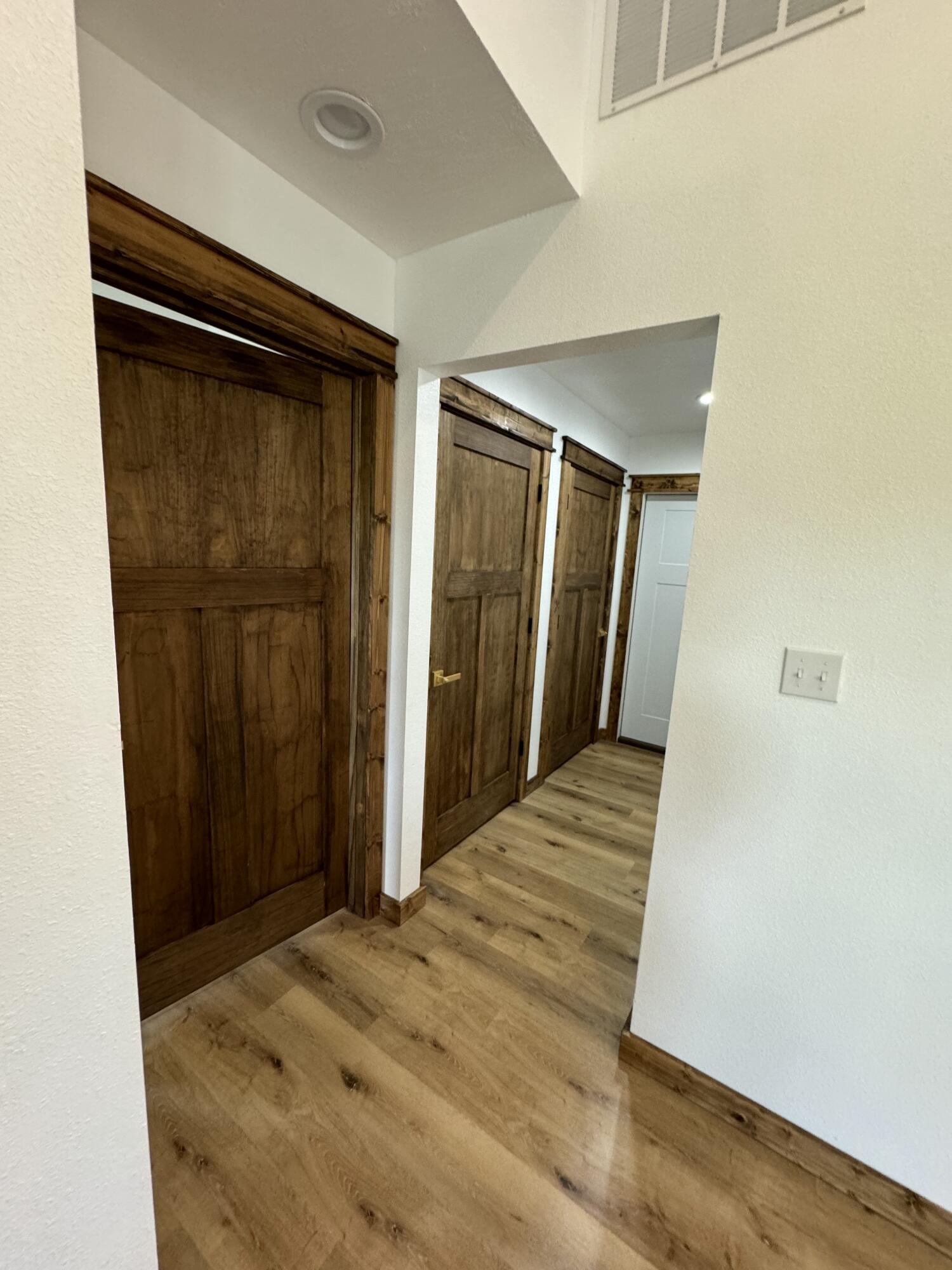 710 South High Street Property Photo 23