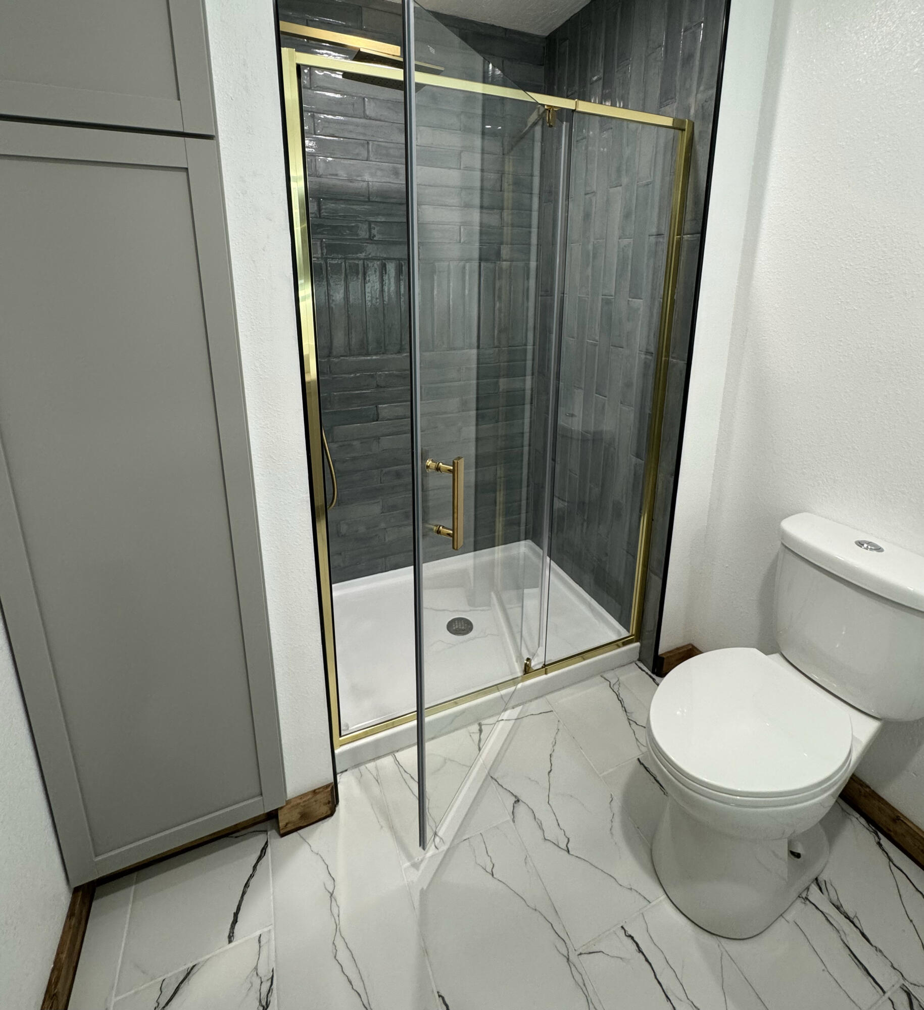 710 South High Street Property Photo 32