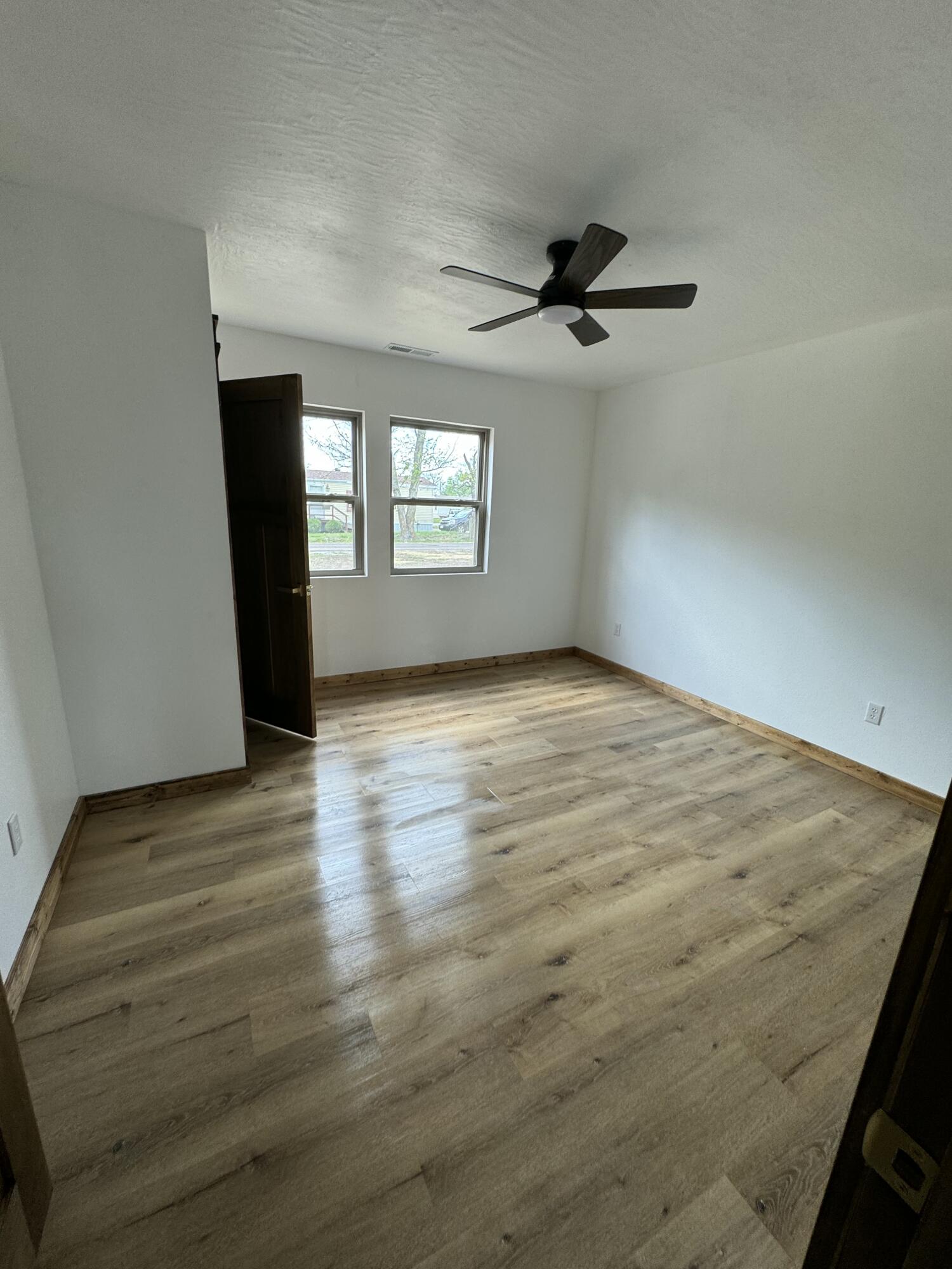 710 South High Street Property Photo 35