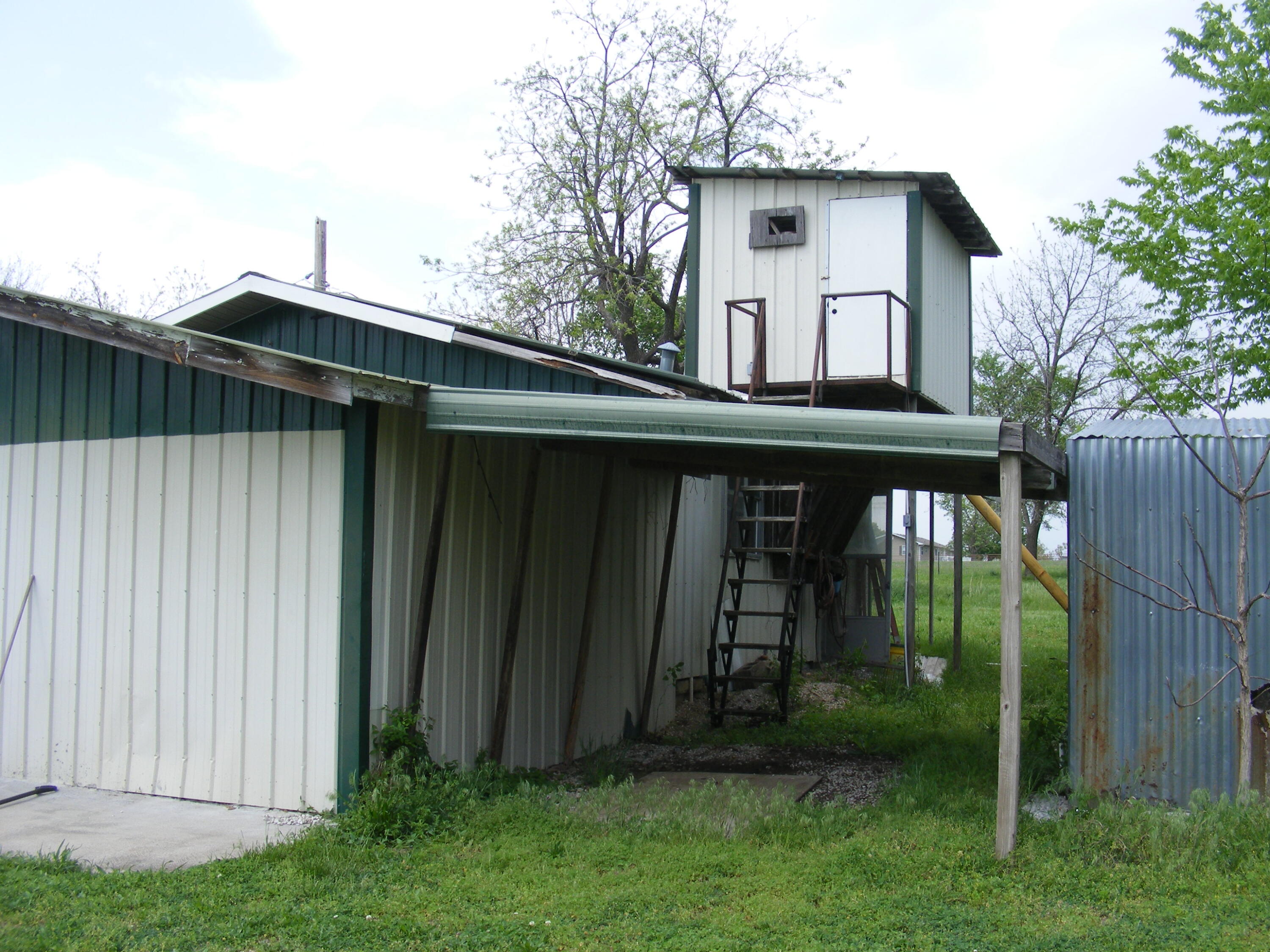 17627 Highway B Property Photo 26