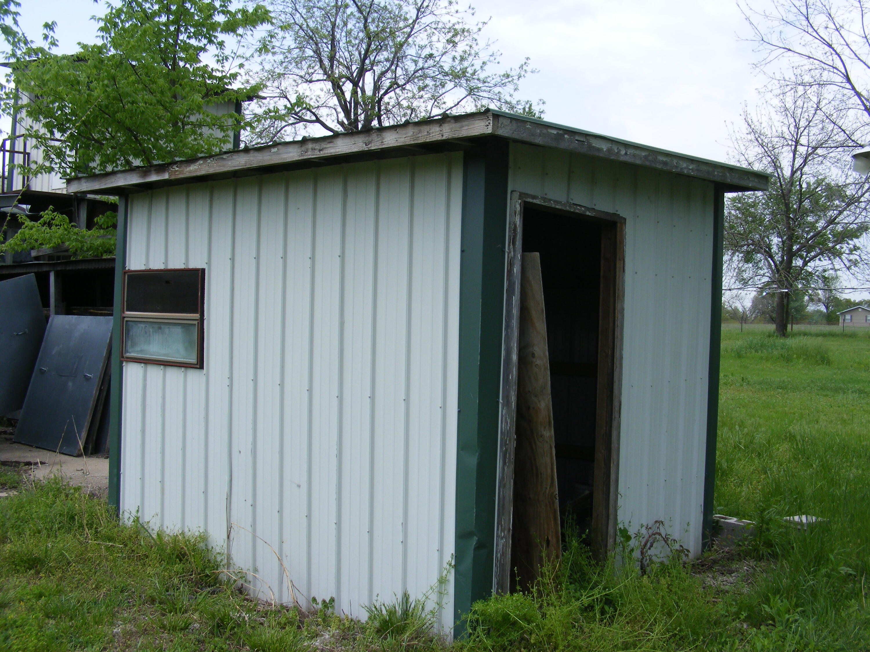 17627 Highway B Property Photo 30