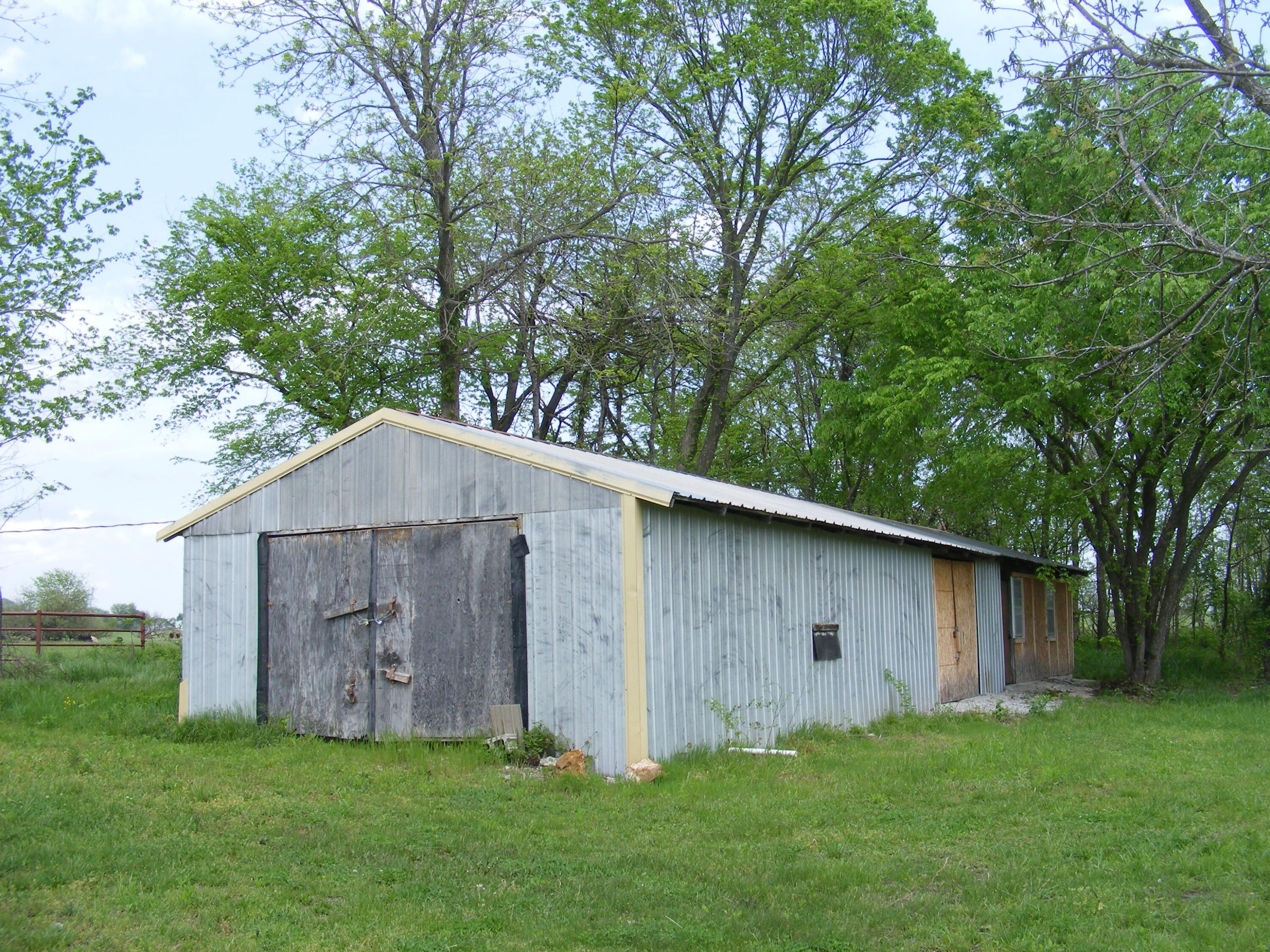 17627 Highway B Property Photo 31