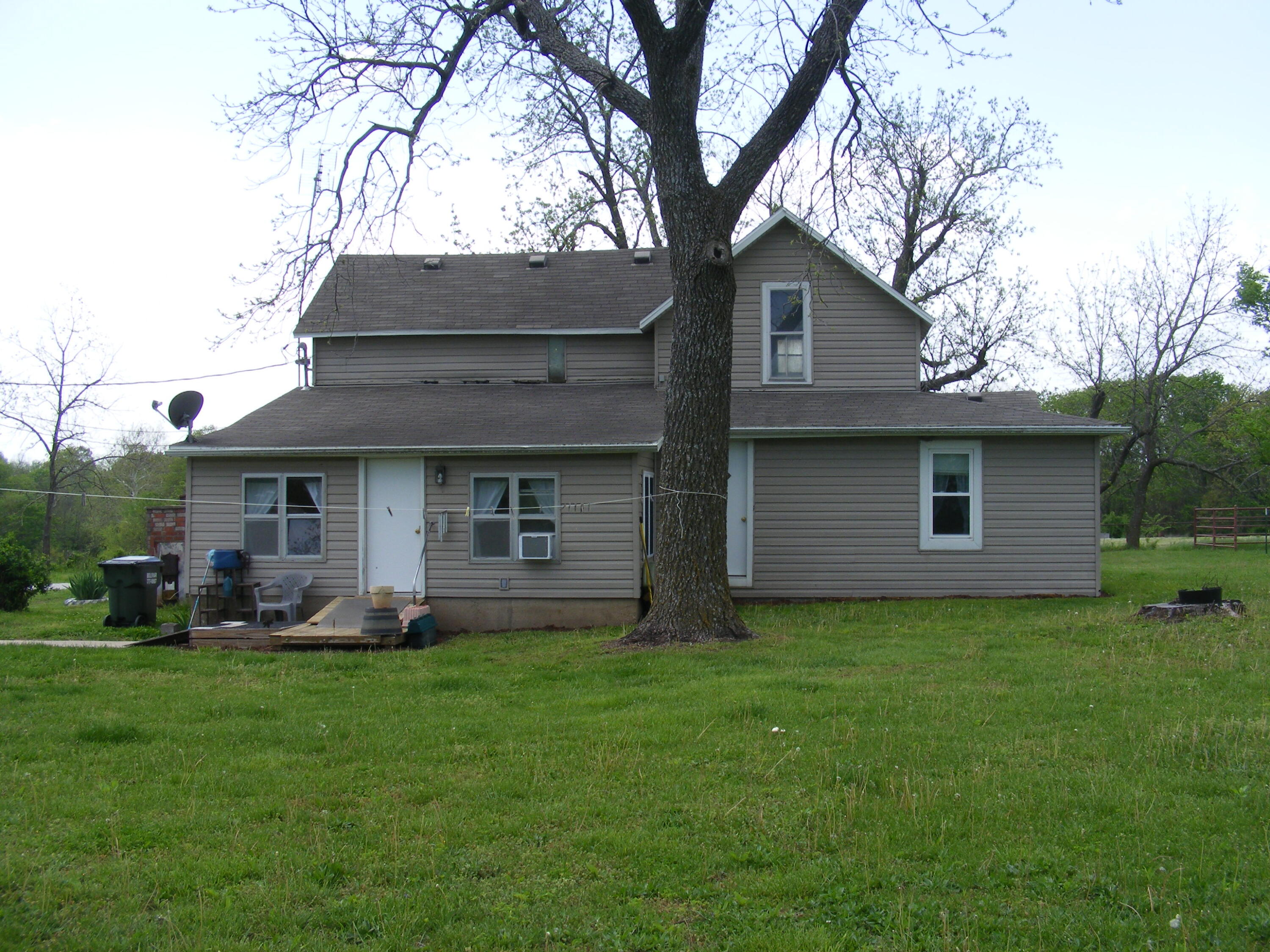 17627 Highway B Property Photo 33