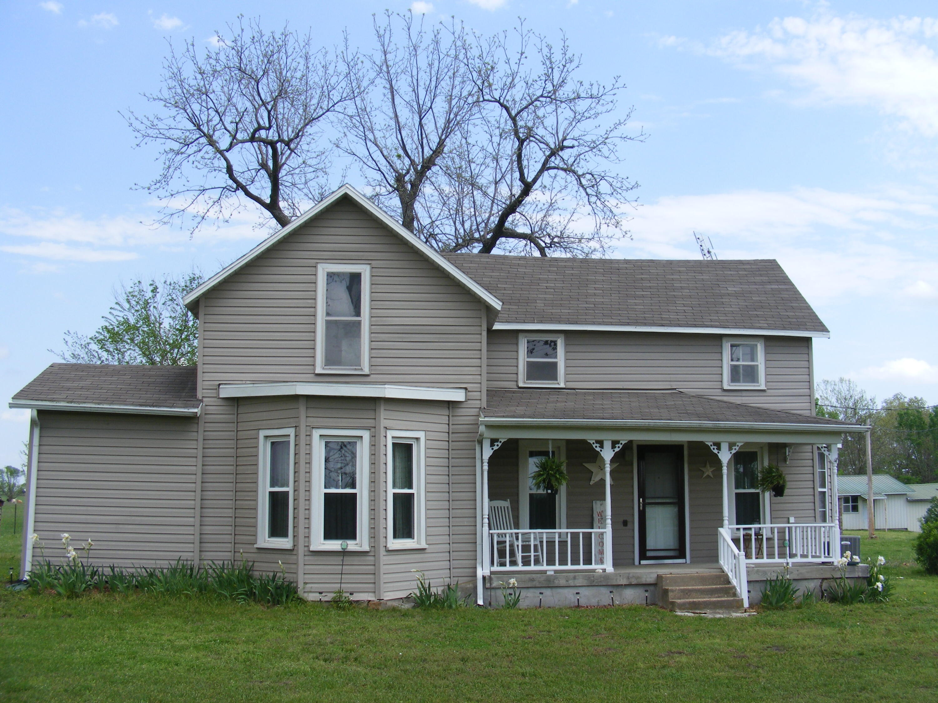 17627 Highway B Property Photo 36