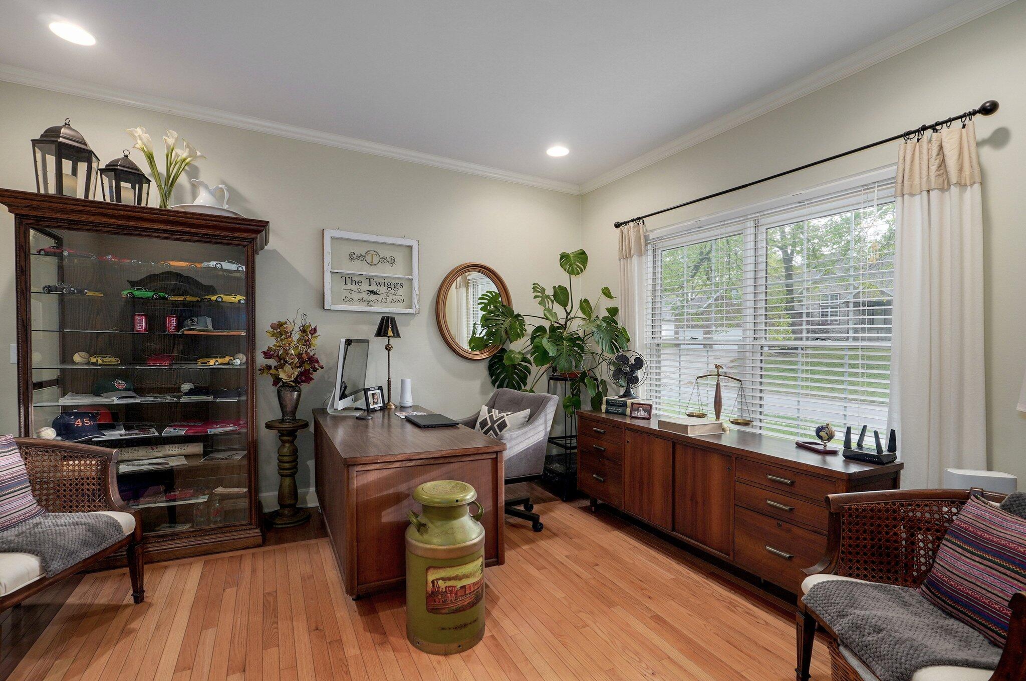 5820 South Clay Avenue Property Photo 12
