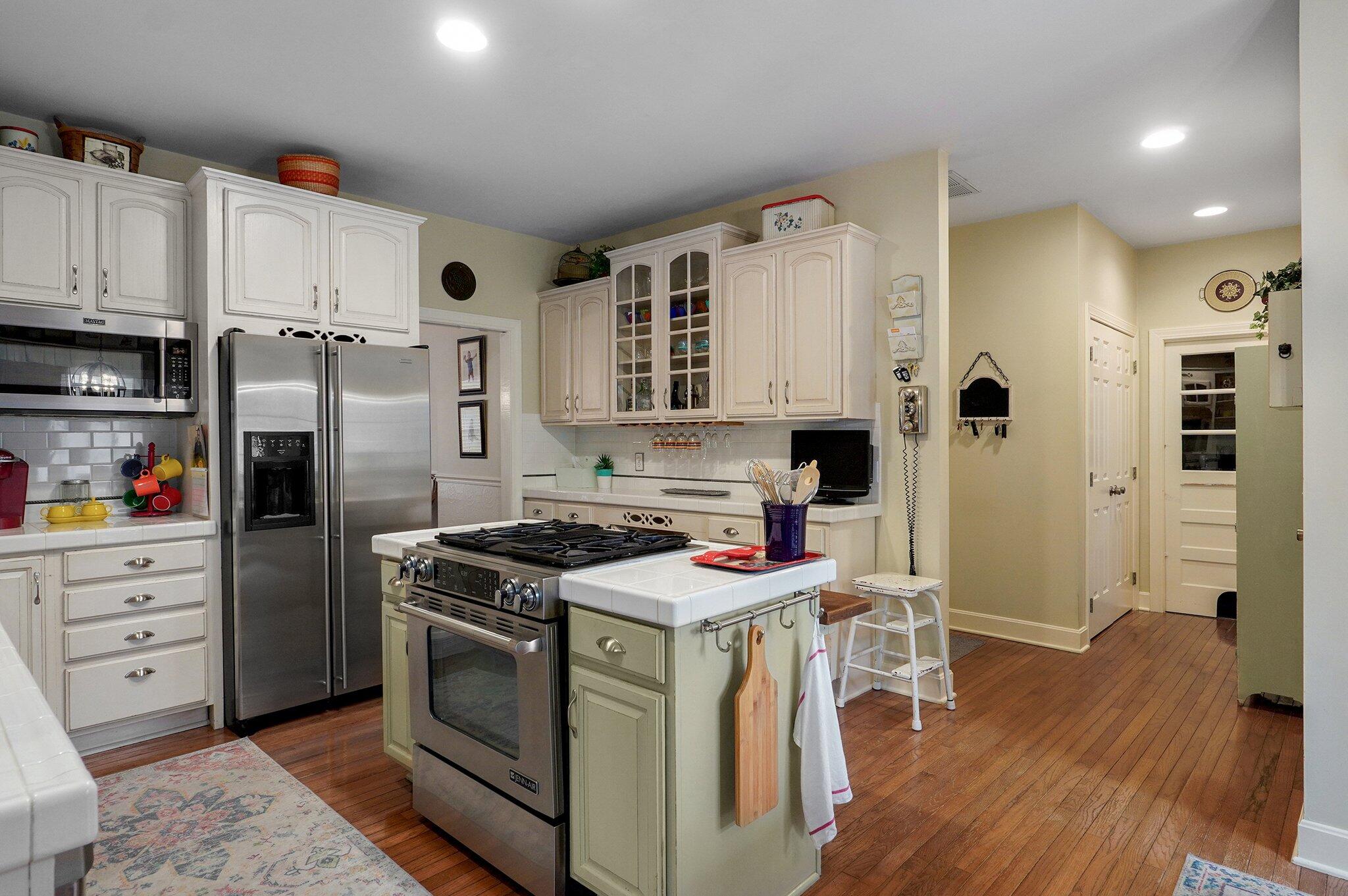 5820 South Clay Avenue Property Photo 19