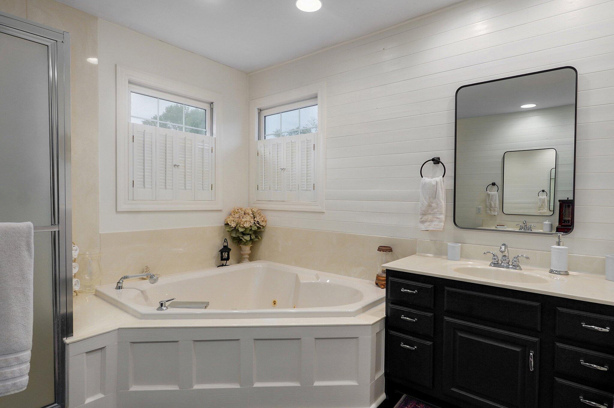 5820 South Clay Avenue Property Photo 37