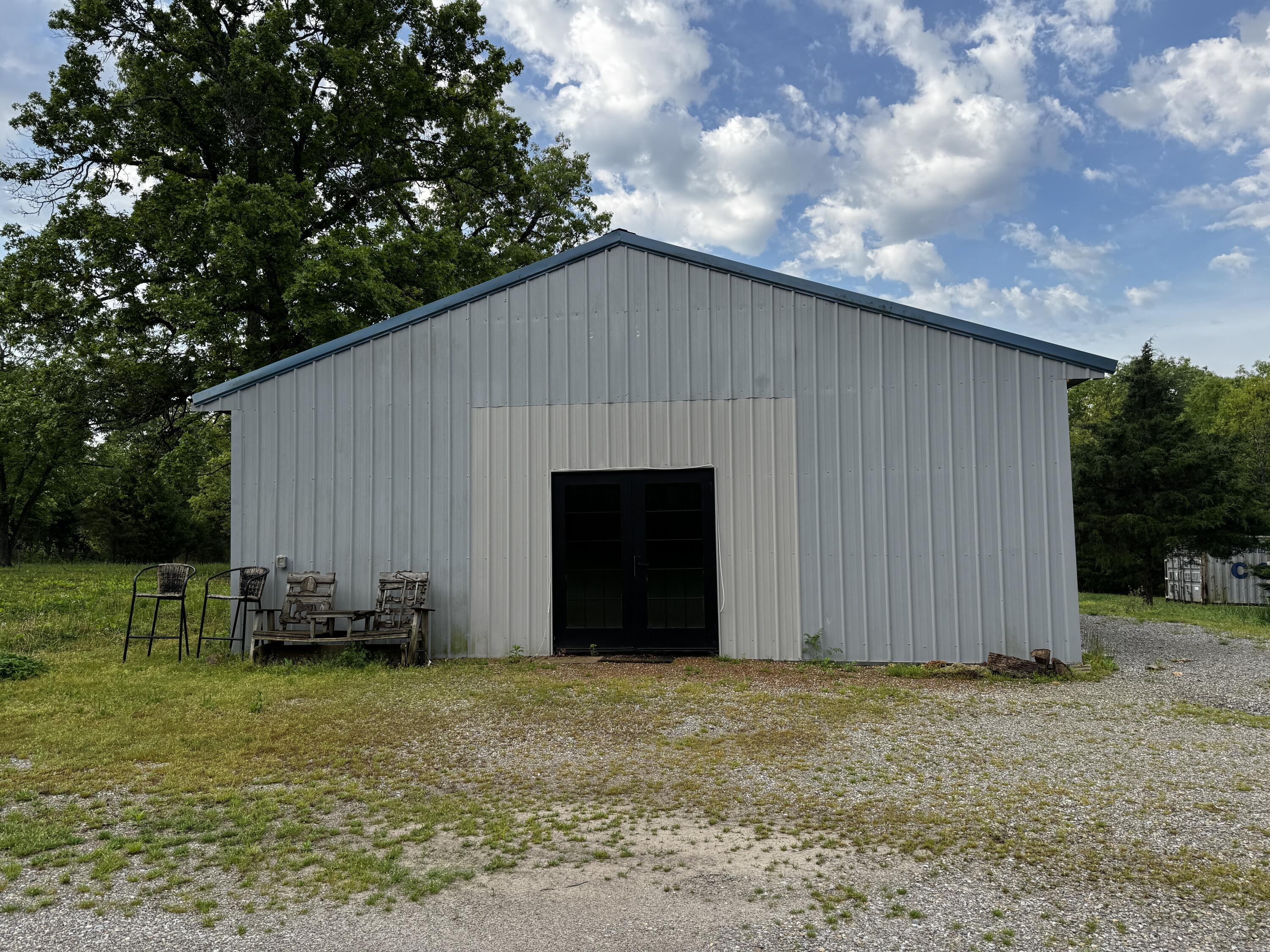 9881 County Road 6970 Property Photo 2