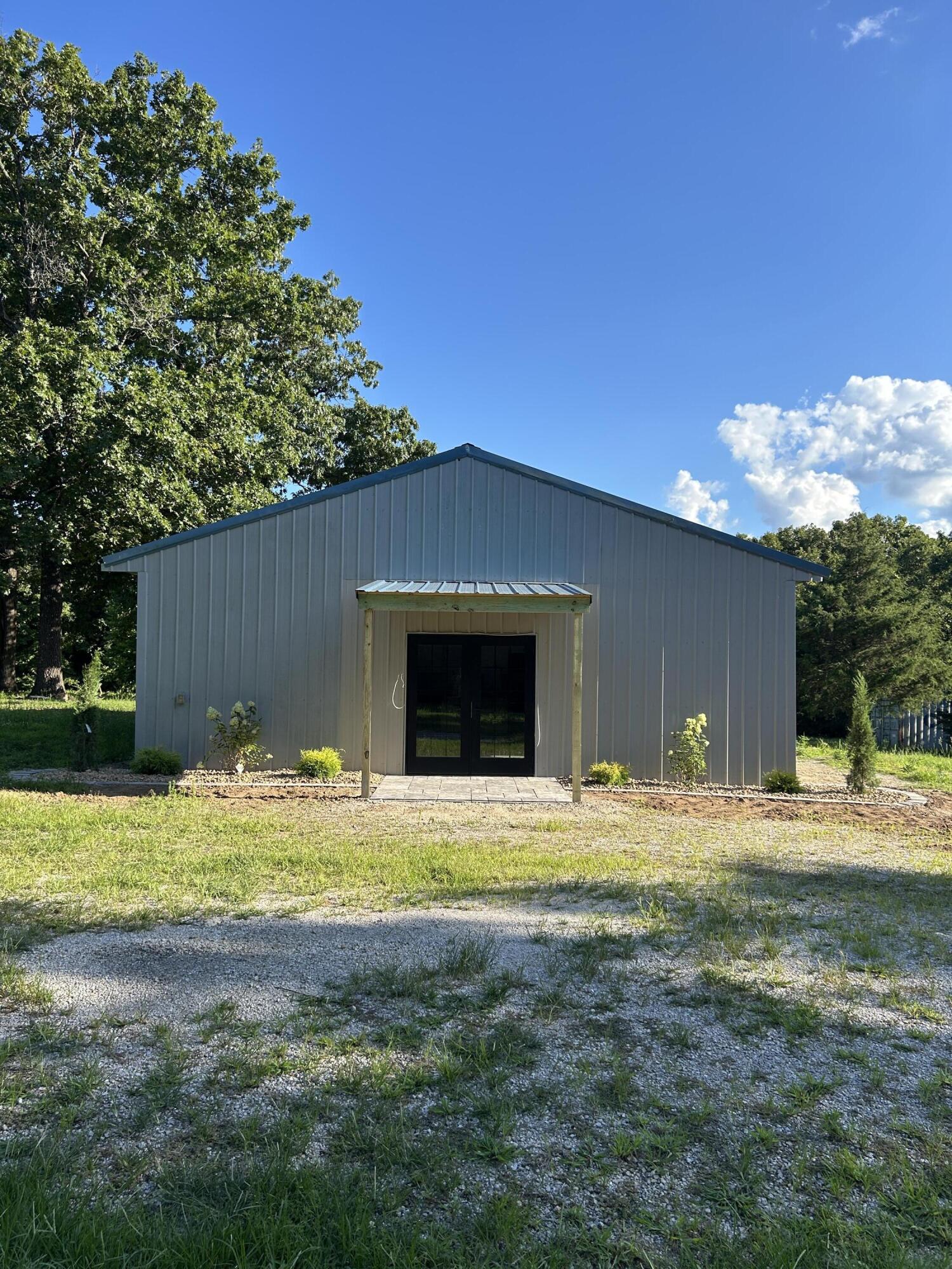 9881 County Road 6970 Property Photo 2