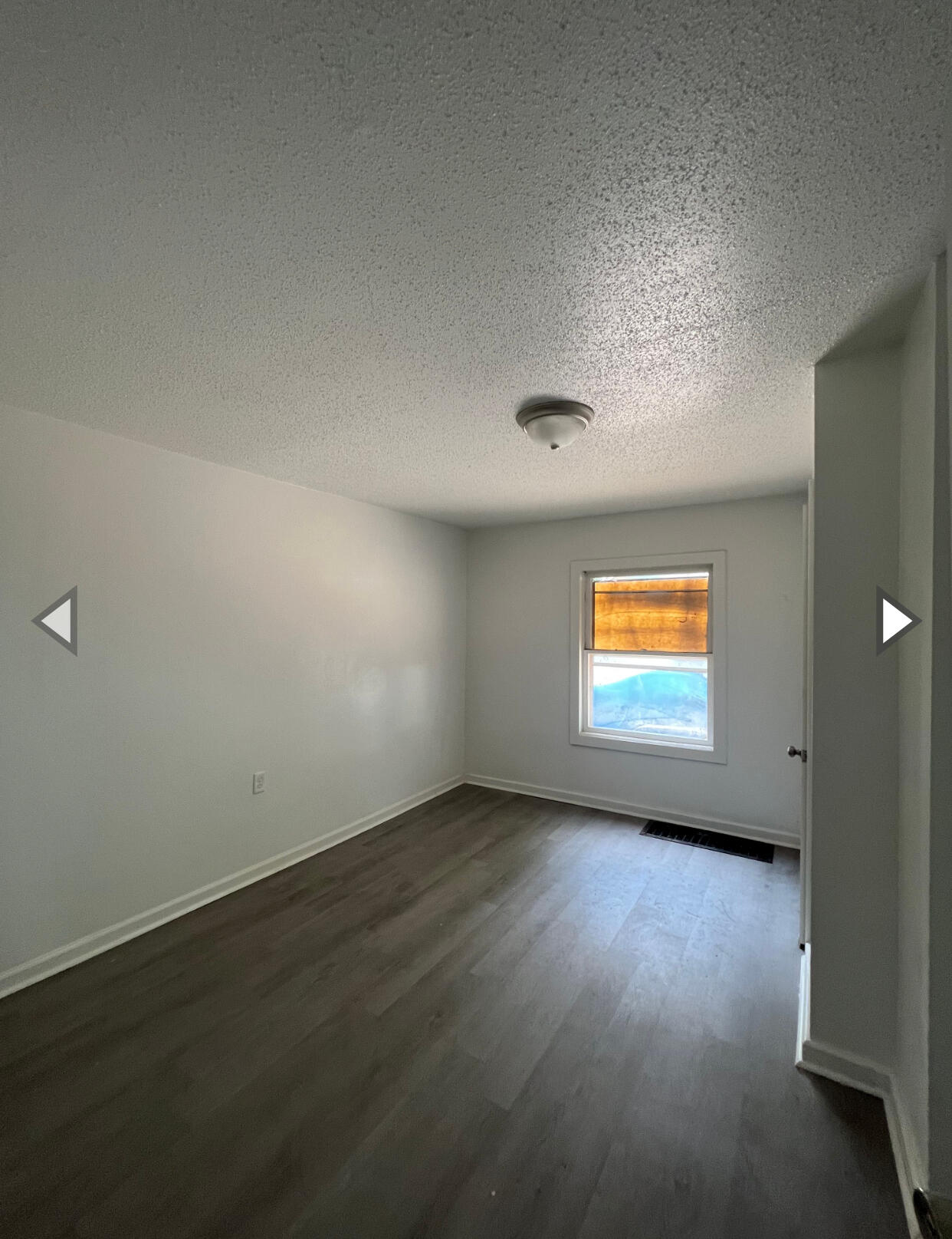 839 South Weaver Avenue Property Photo 4