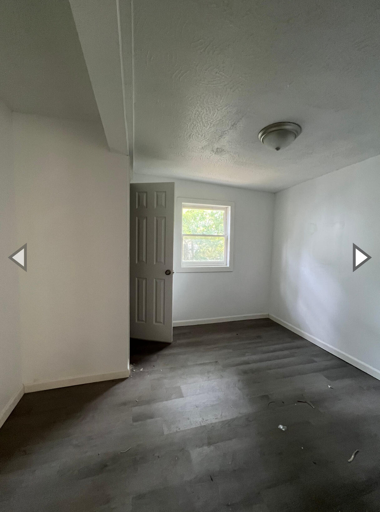 839 South Weaver Avenue Property Photo 6