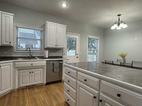 702 East St Charles Street Property Photo 14