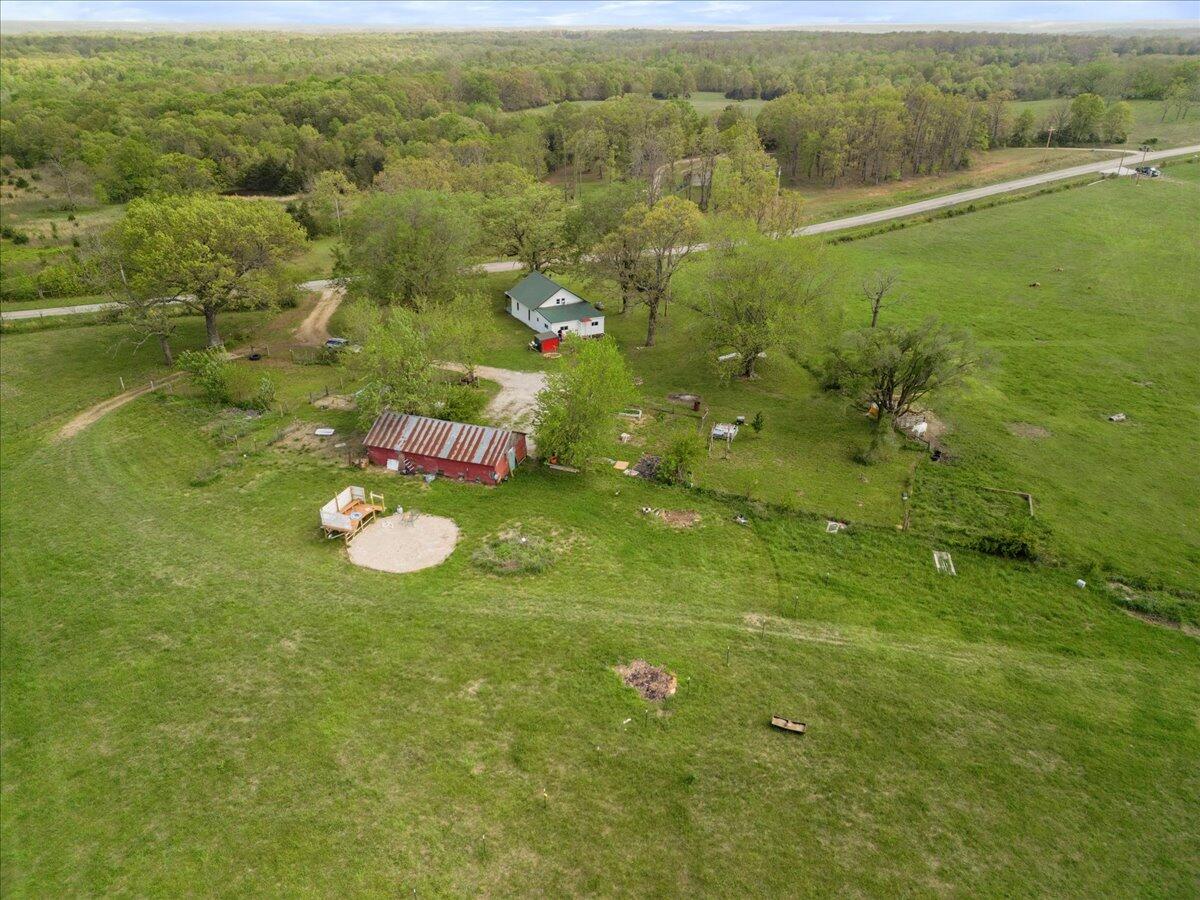 5765 North Highway E Property Photo 23