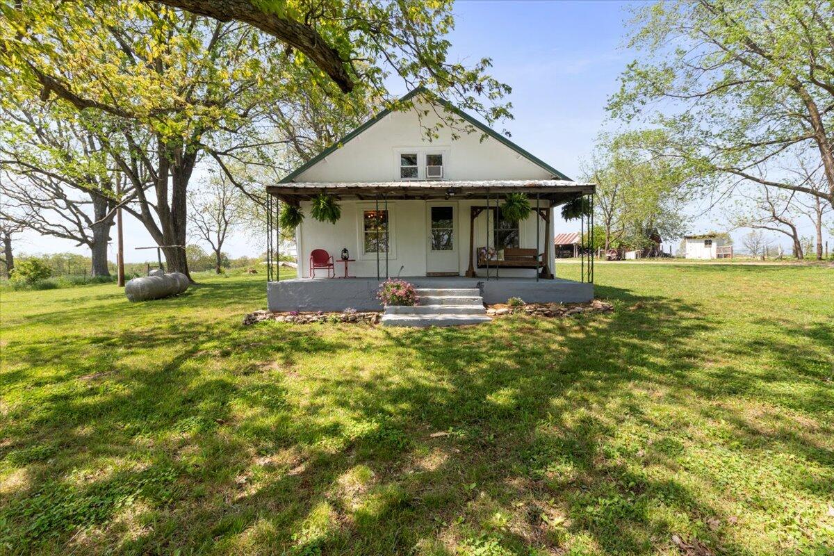 5765 North Highway E Property Photo 36