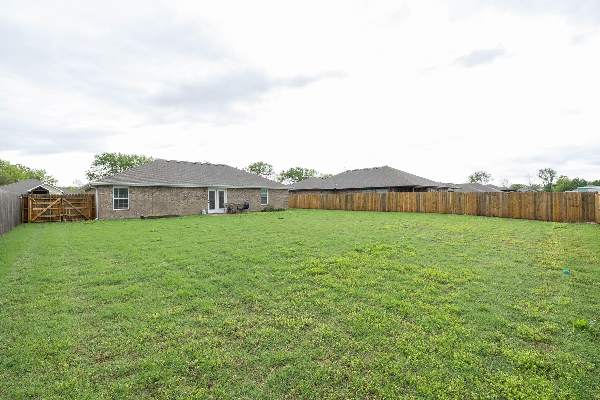 2006 Eagle Drive Property Photo 33