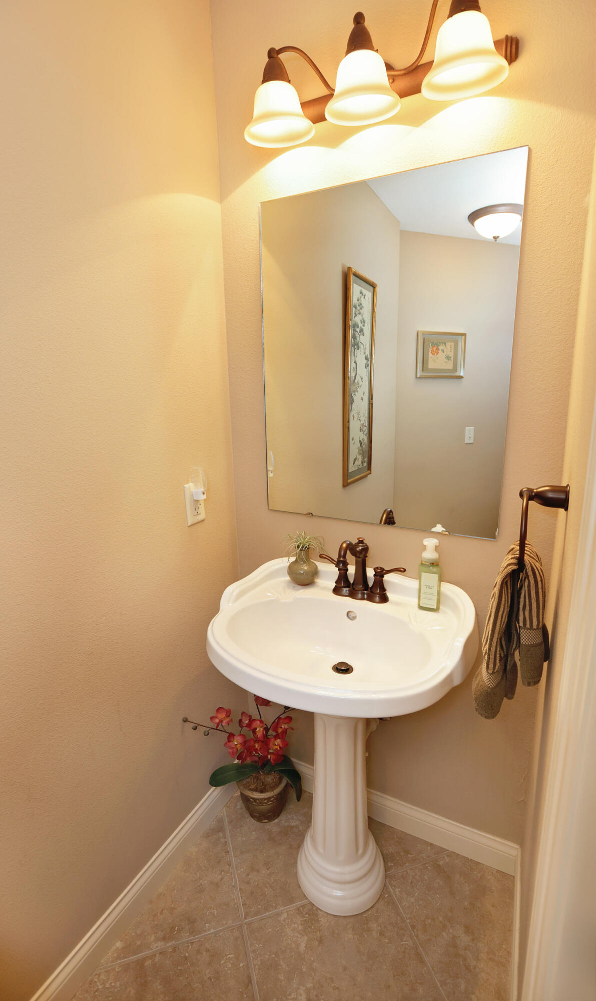 1428 North Cromwell Court Property Photo 12