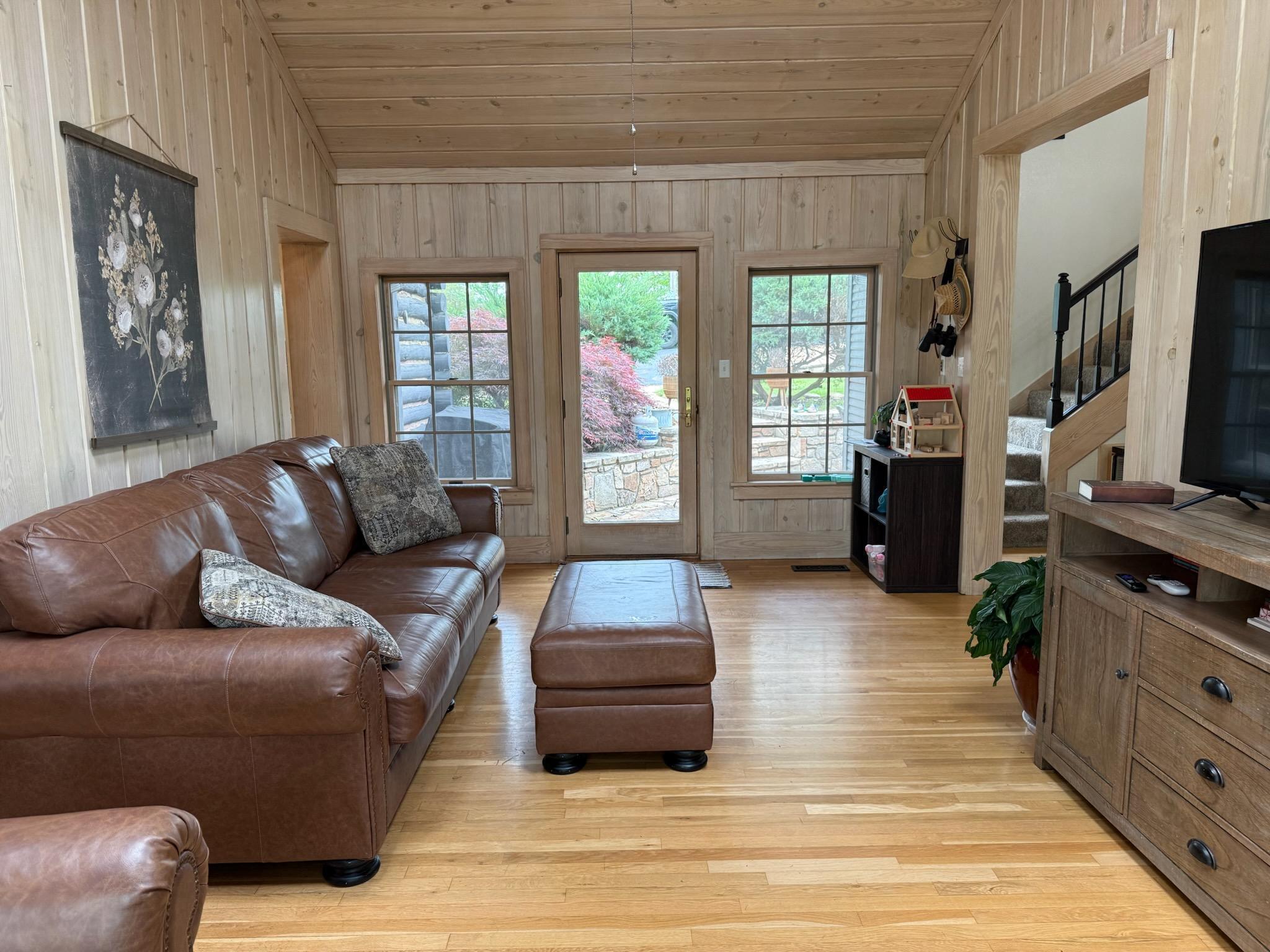 232 Mo 19 Property Photo 7