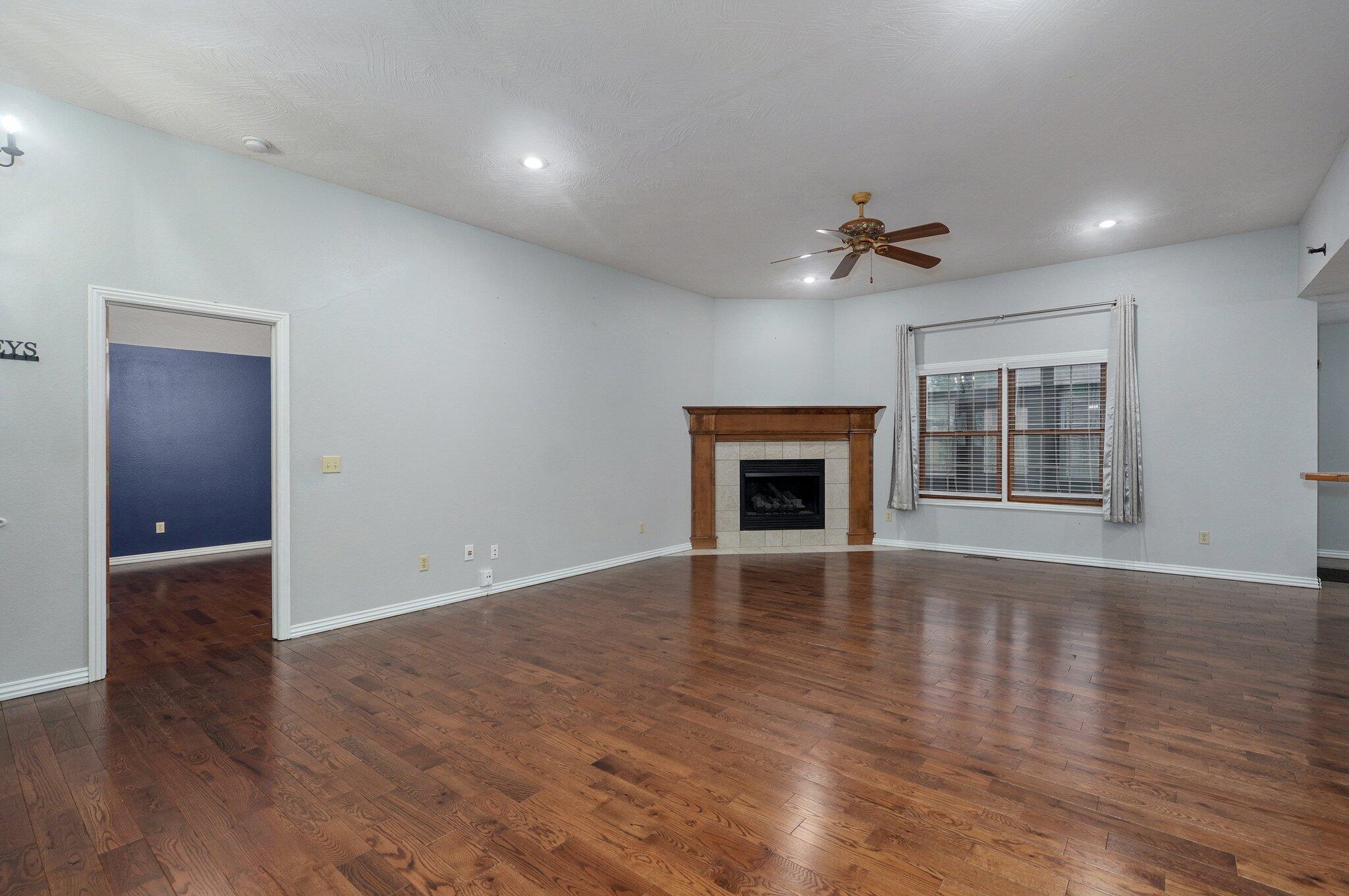 3774 West Suzanne Street Property Photo 6