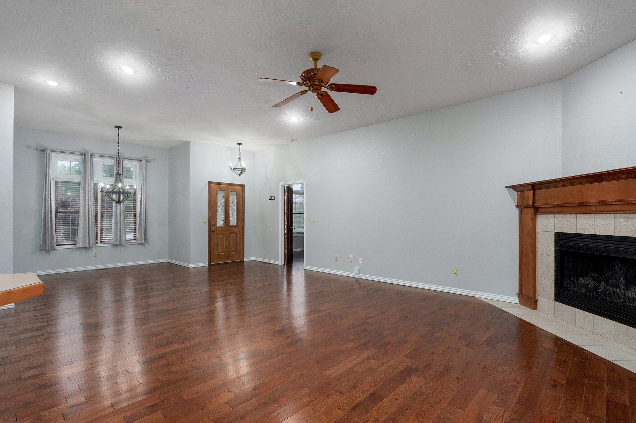 3774 West Suzanne Street Property Photo 8