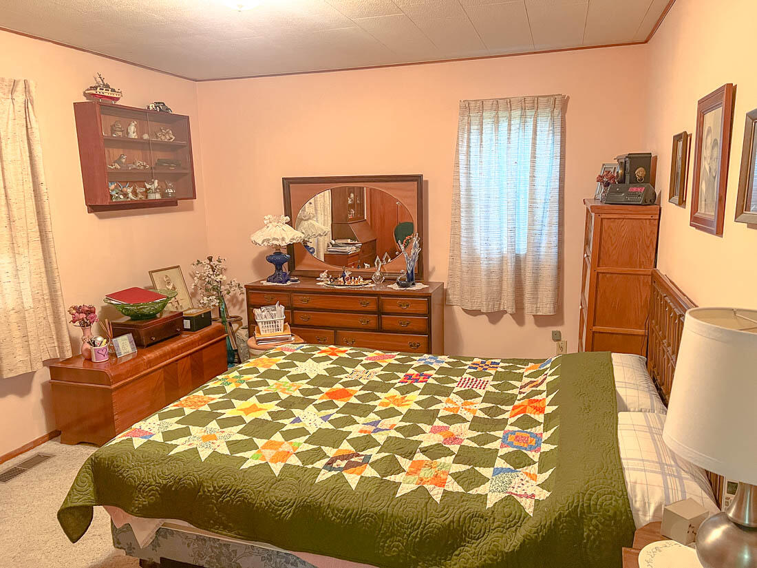 4476 Lazy Acres Road Property Photo 14