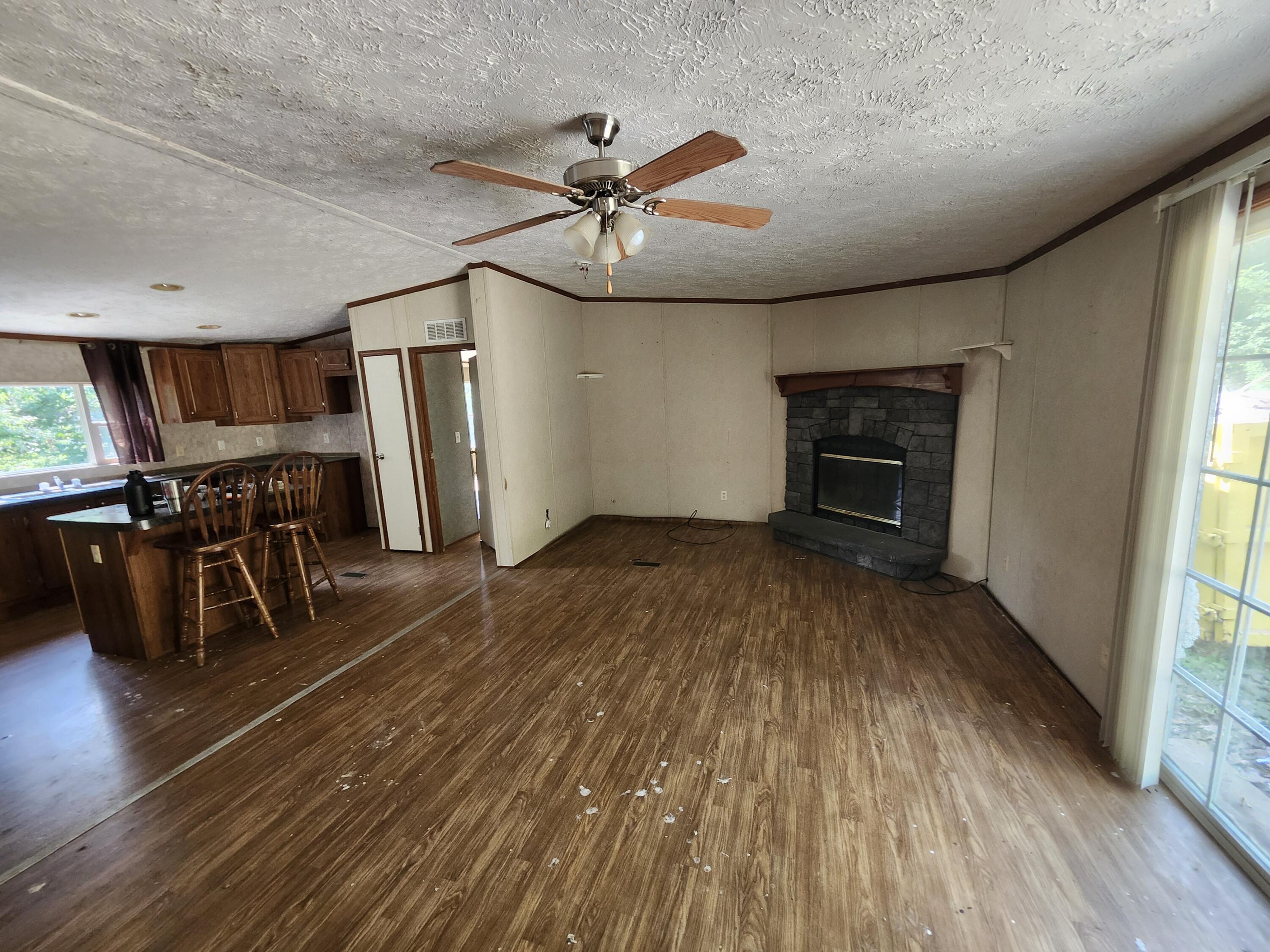 2268 Severs Road Property Photo 5
