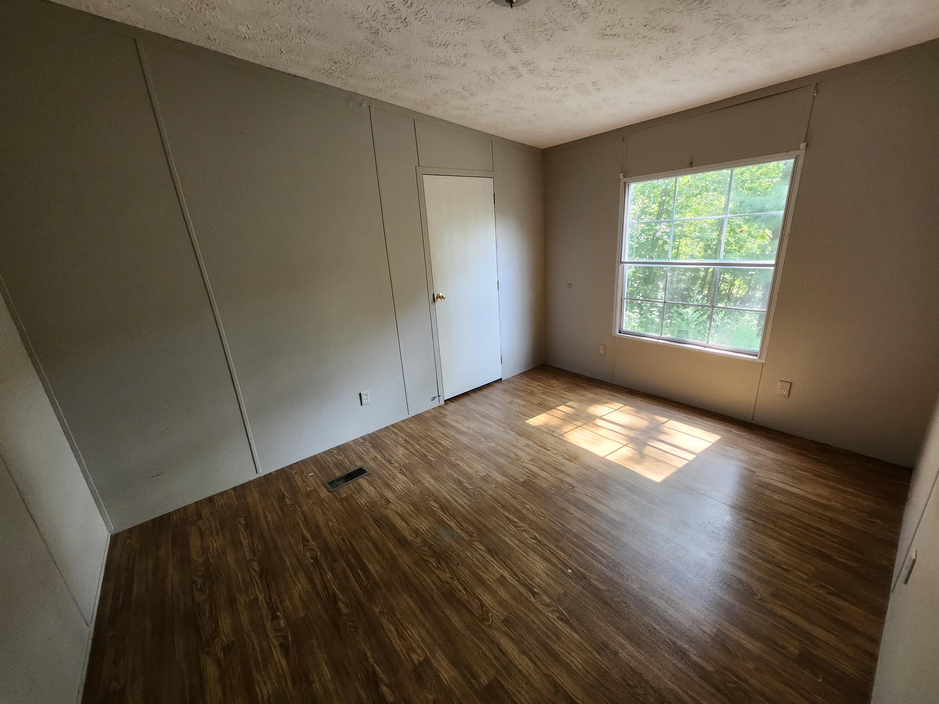 2268 Severs Road Property Photo 7