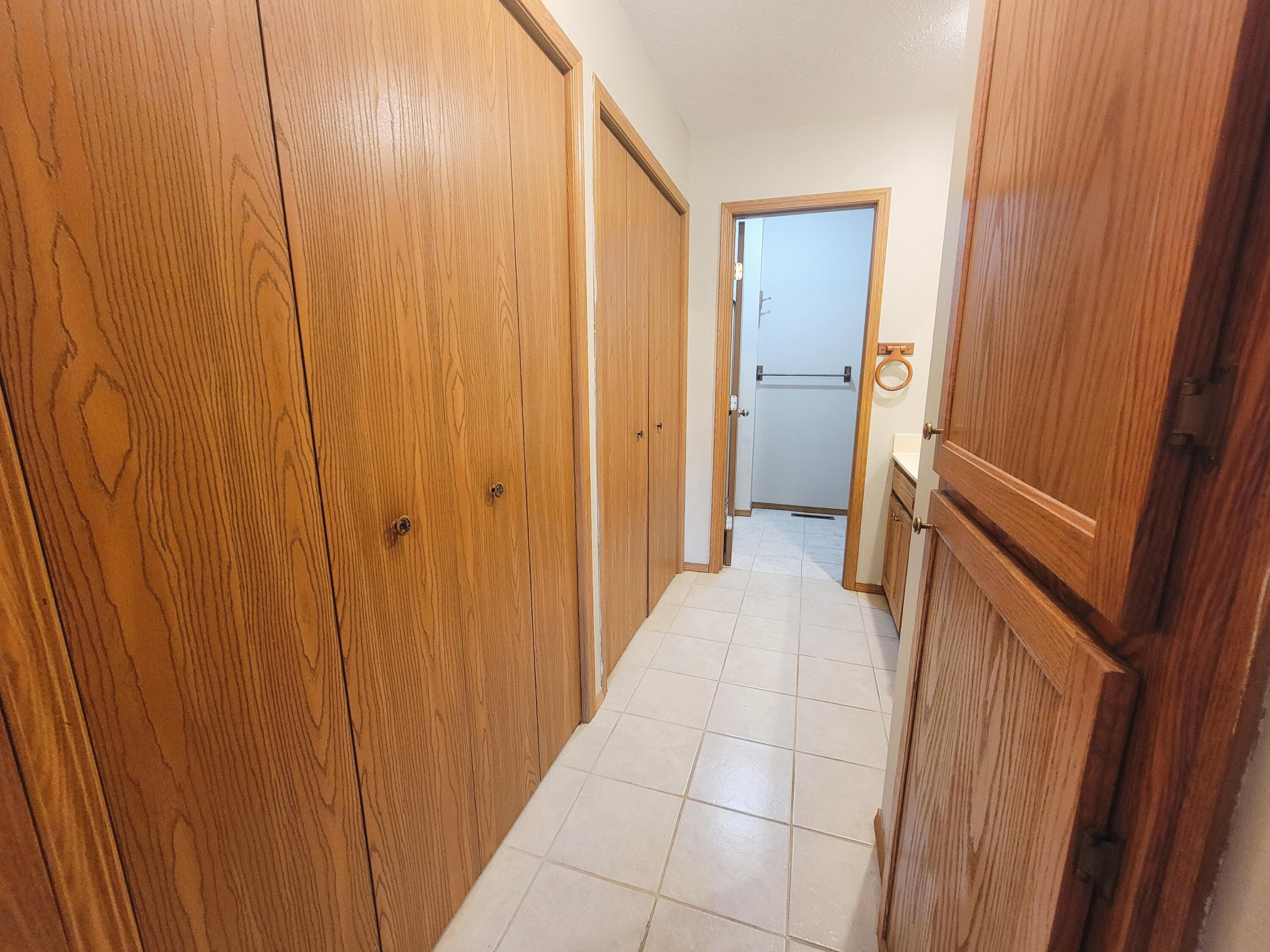 408 A & B South James Street Property Photo 20