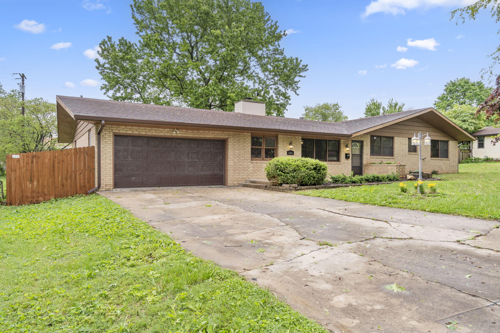 406 North George Avenue Property Photo 2