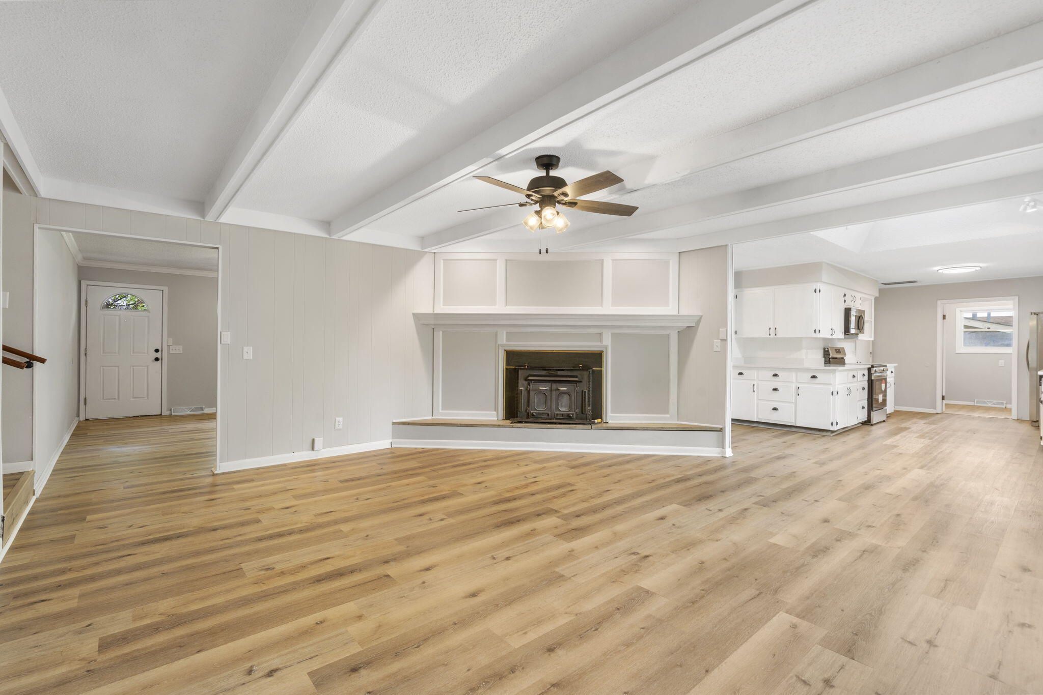 406 North George Avenue Property Photo 13