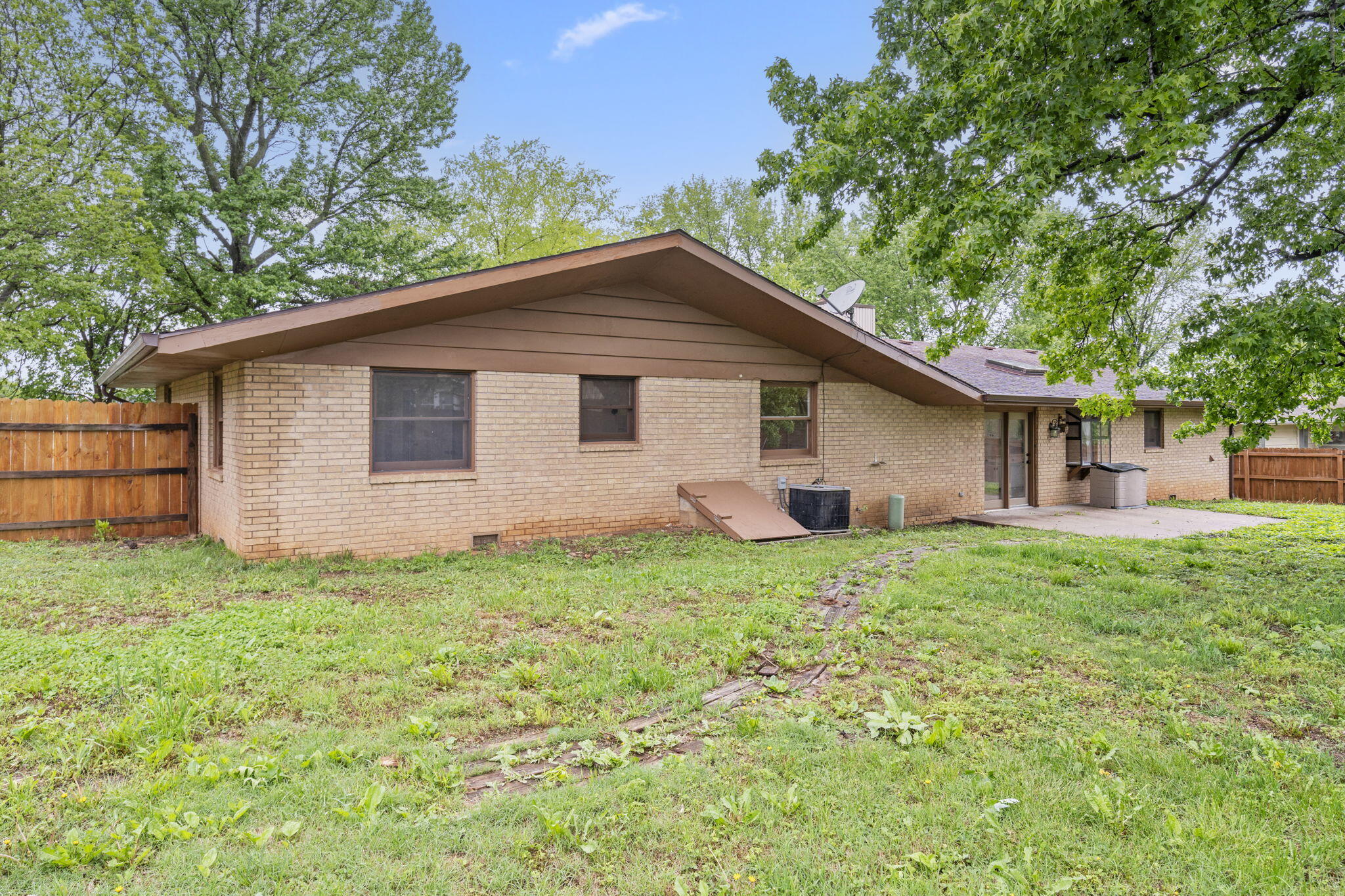 406 North George Avenue Property Photo 34