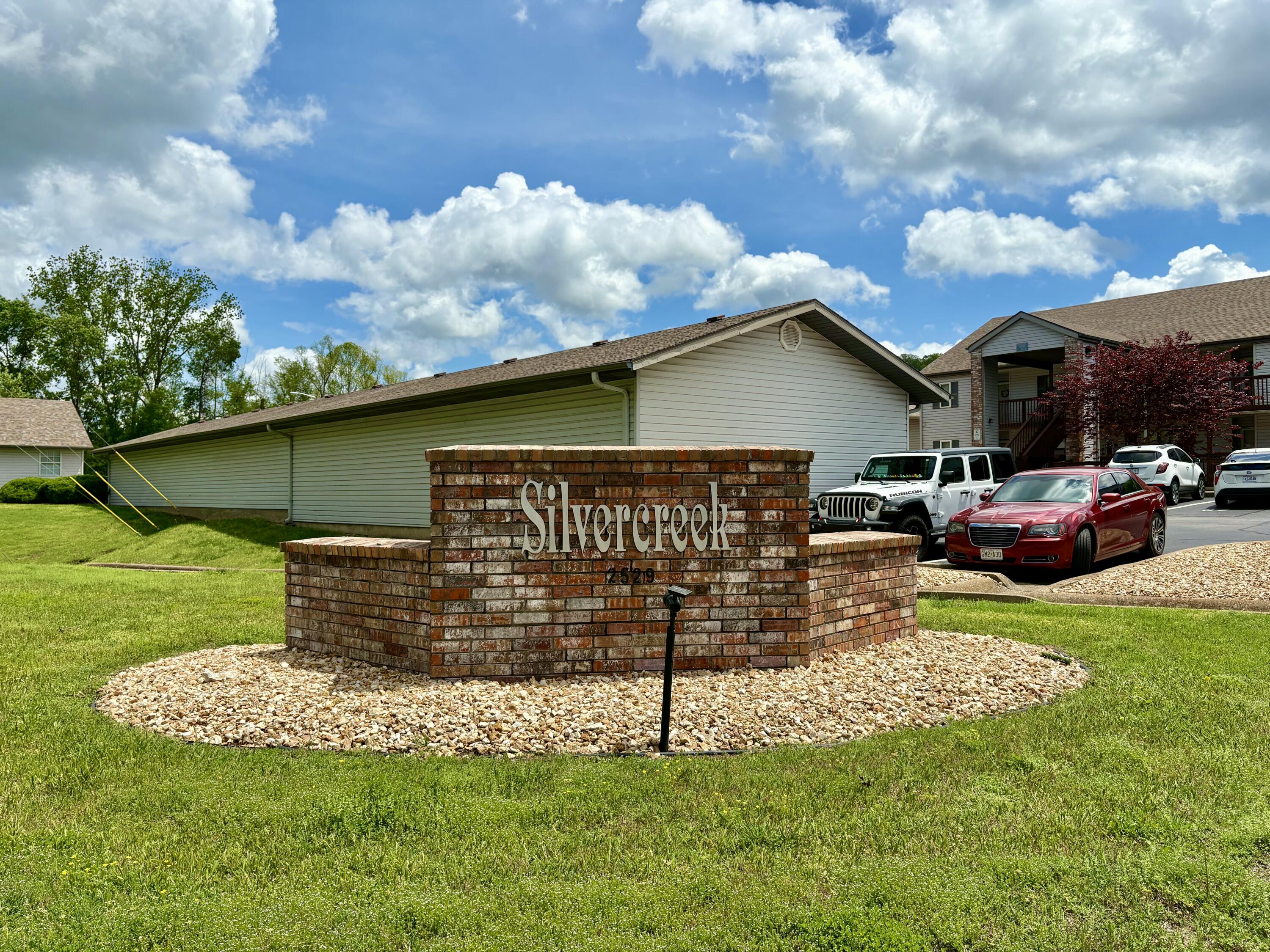 2529 State Highway 176 Property Photo 2