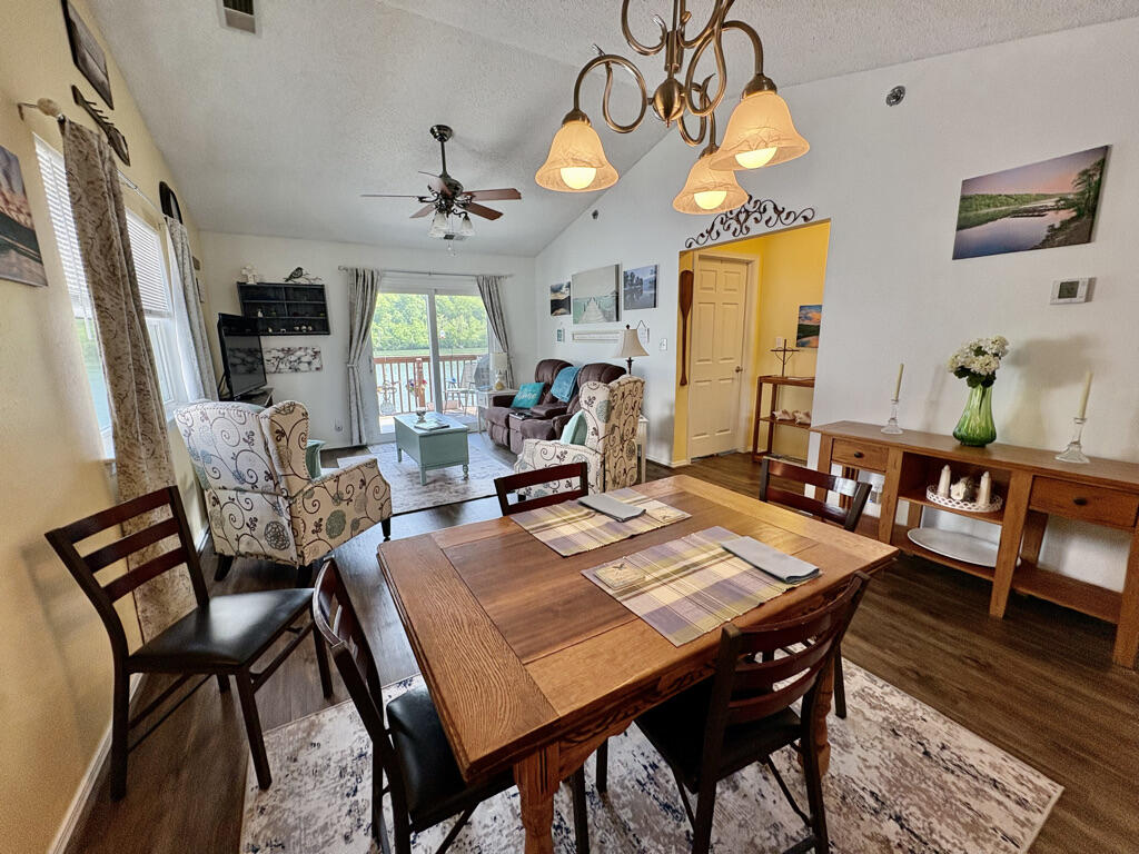 2529 State Highway 176 Property Photo 7