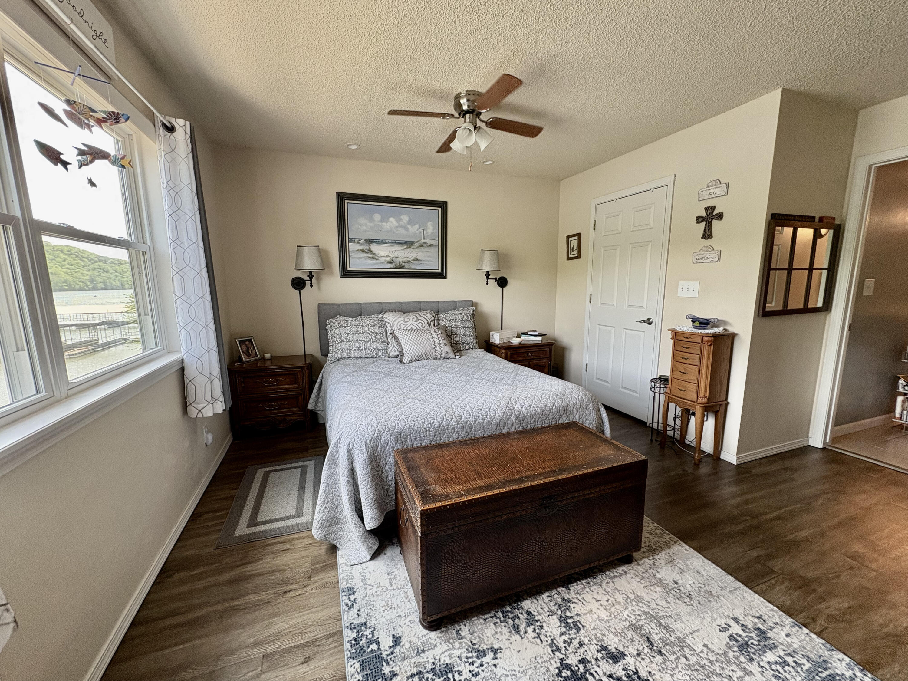 2529 State Highway 176 Property Photo 21