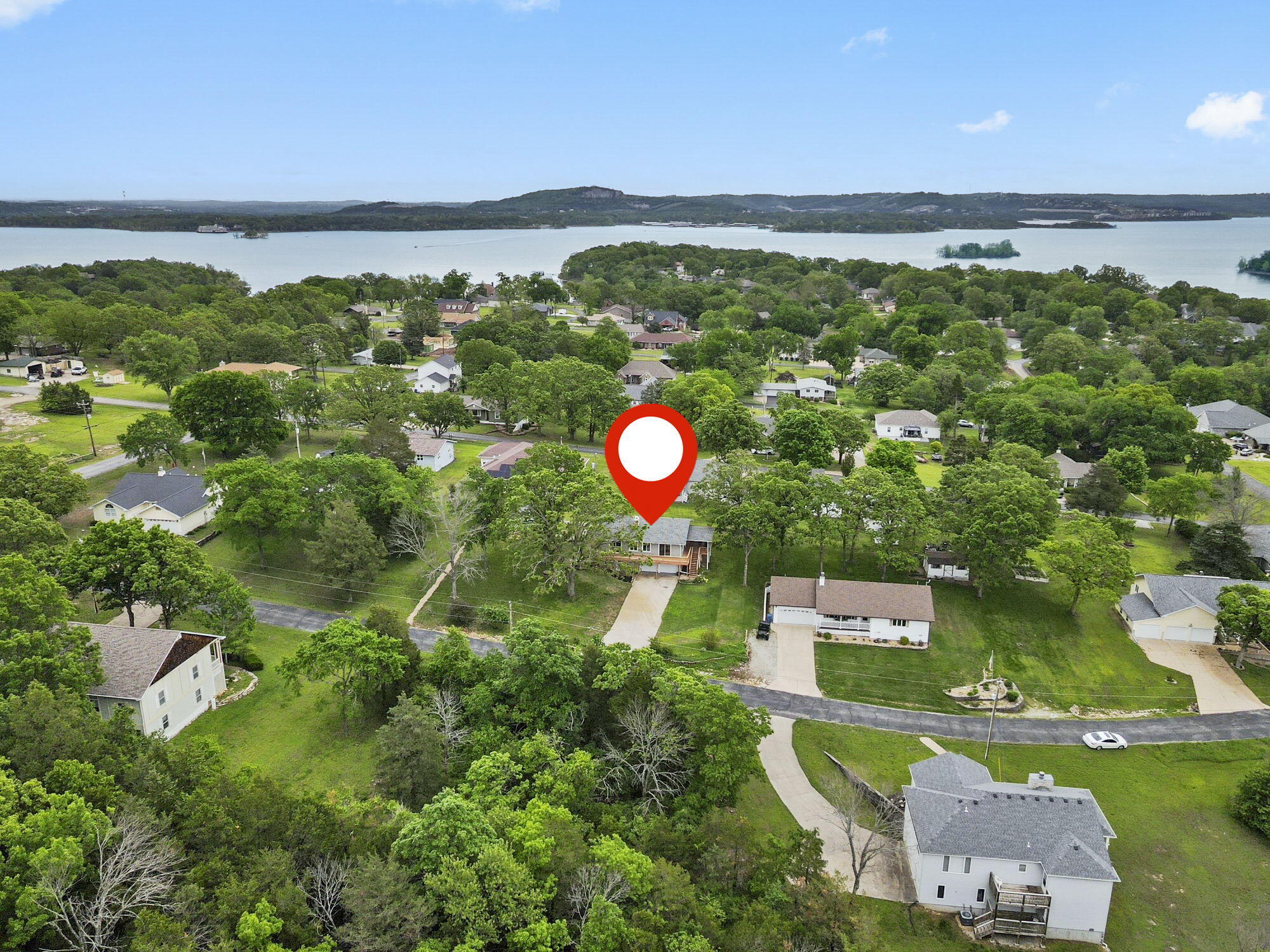 106 South Lakeshore Drive Property Photo 4