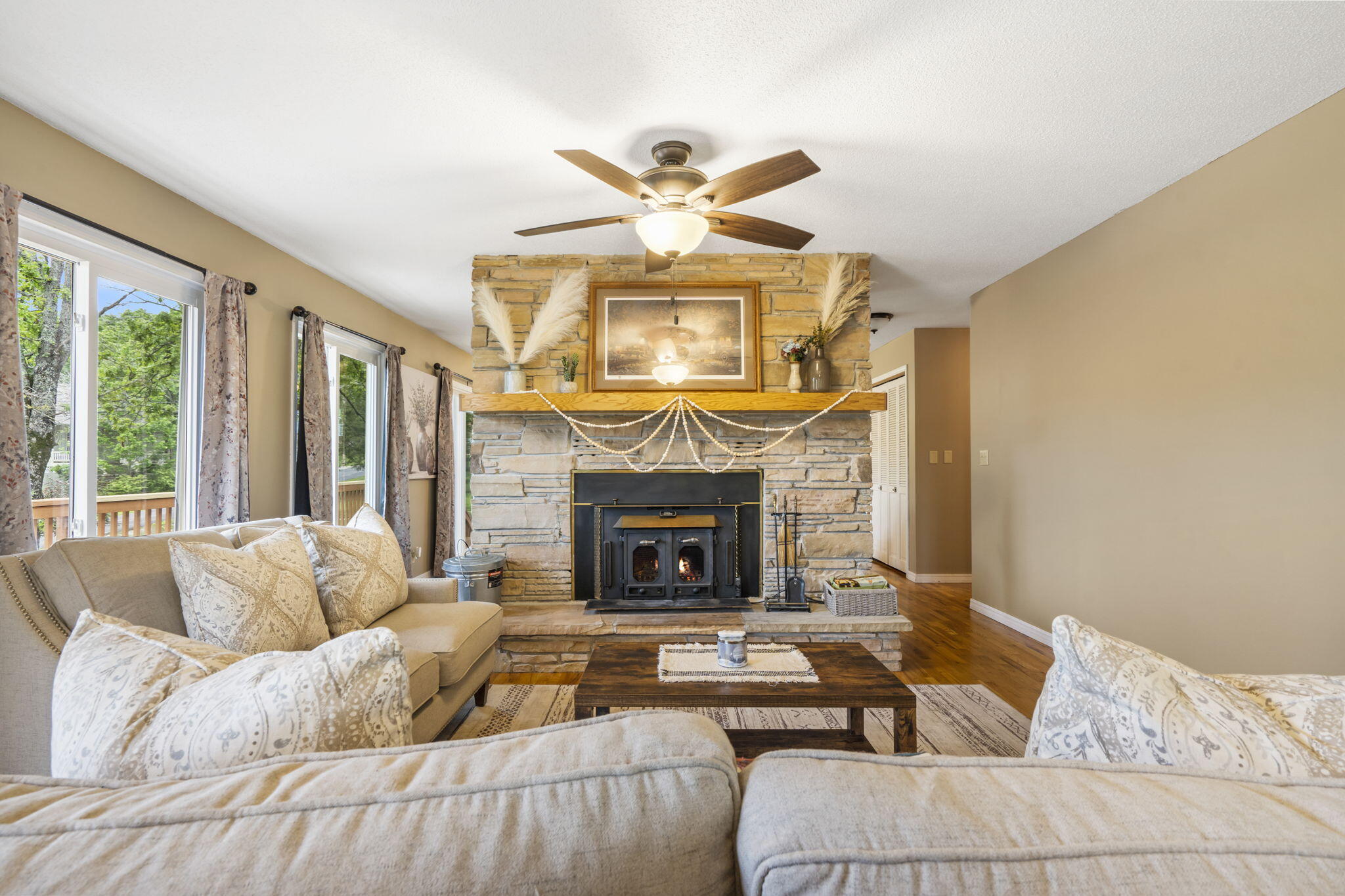 106 South Lakeshore Drive Property Photo 6