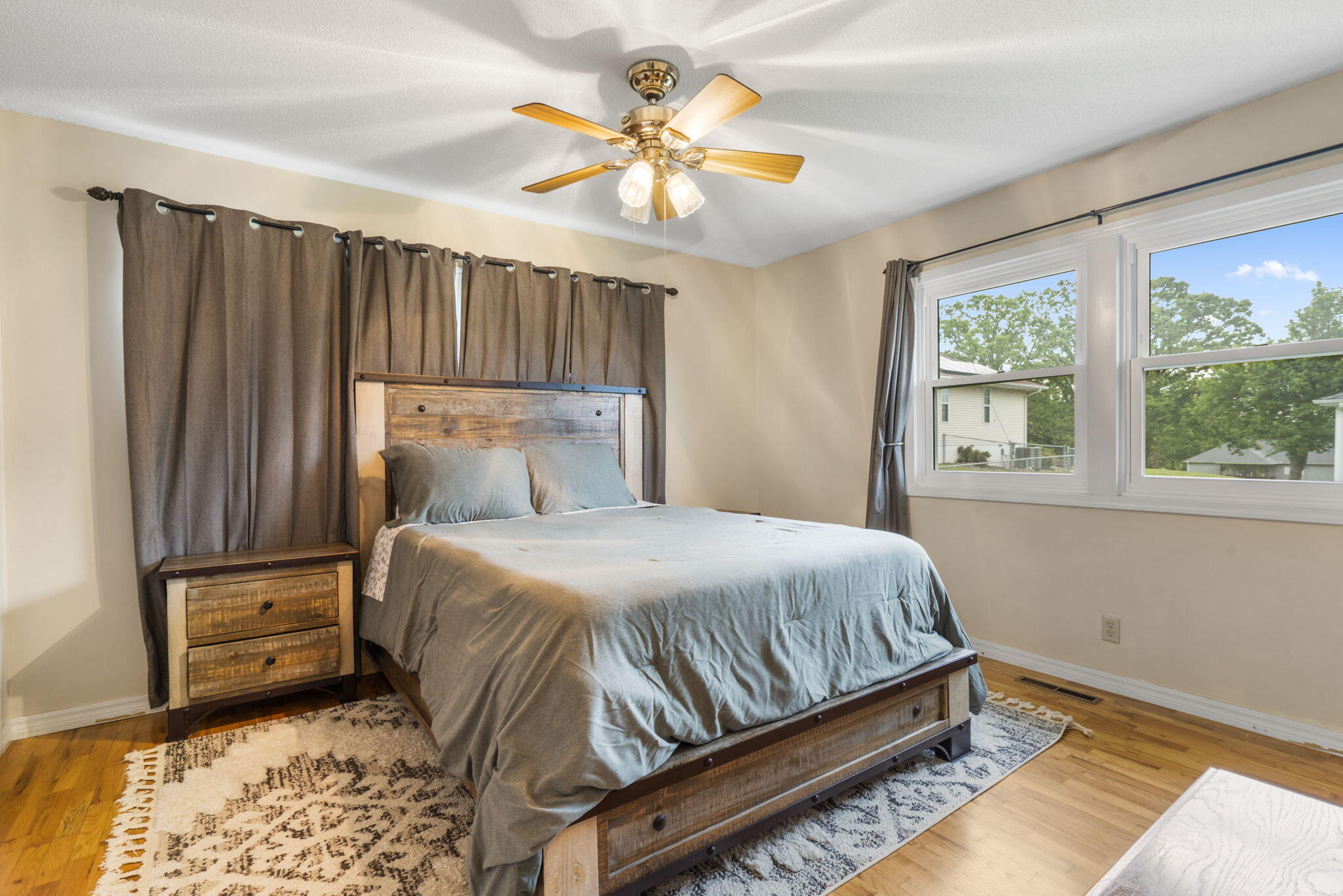 106 South Lakeshore Drive Property Photo 16