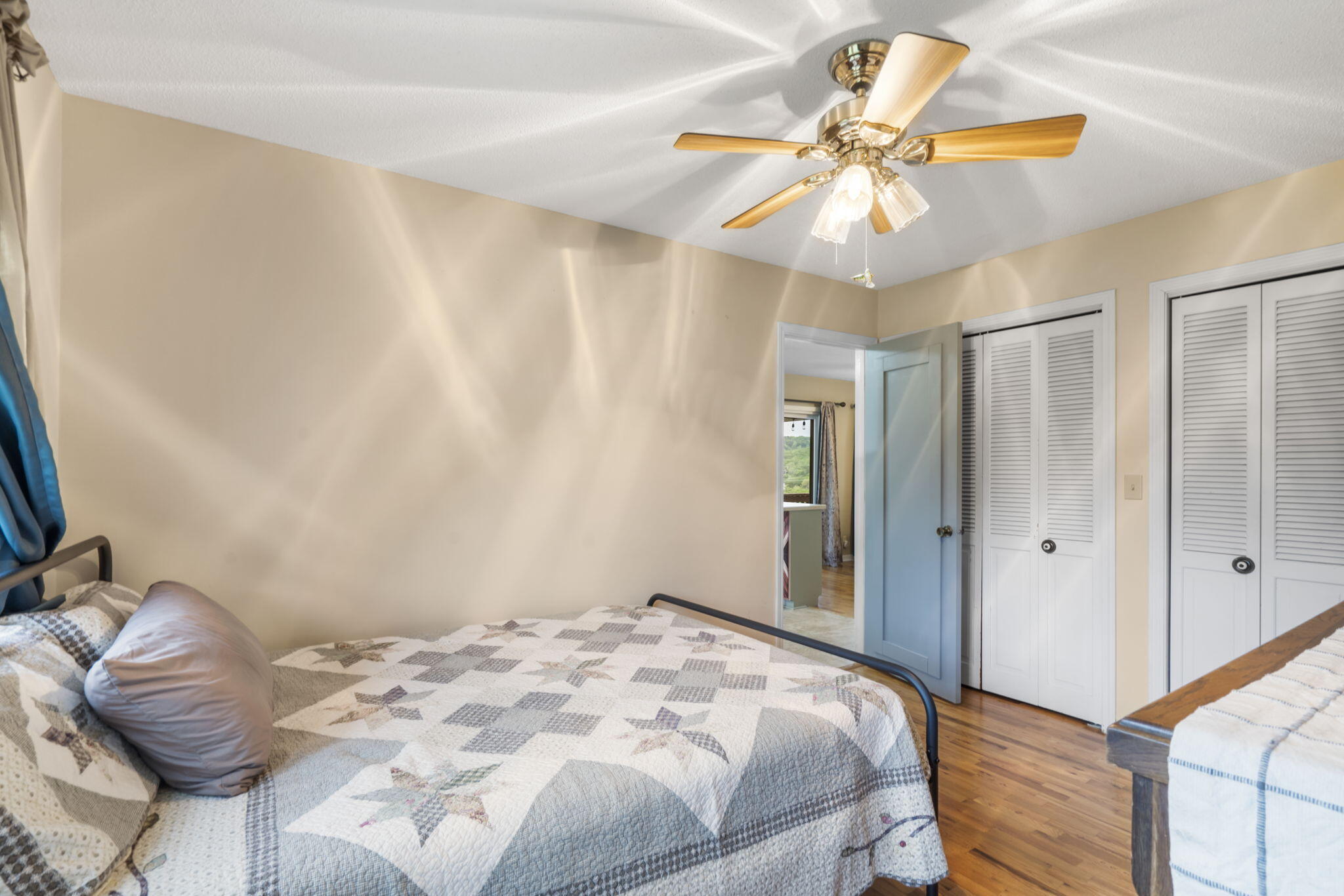106 South Lakeshore Drive Property Photo 20