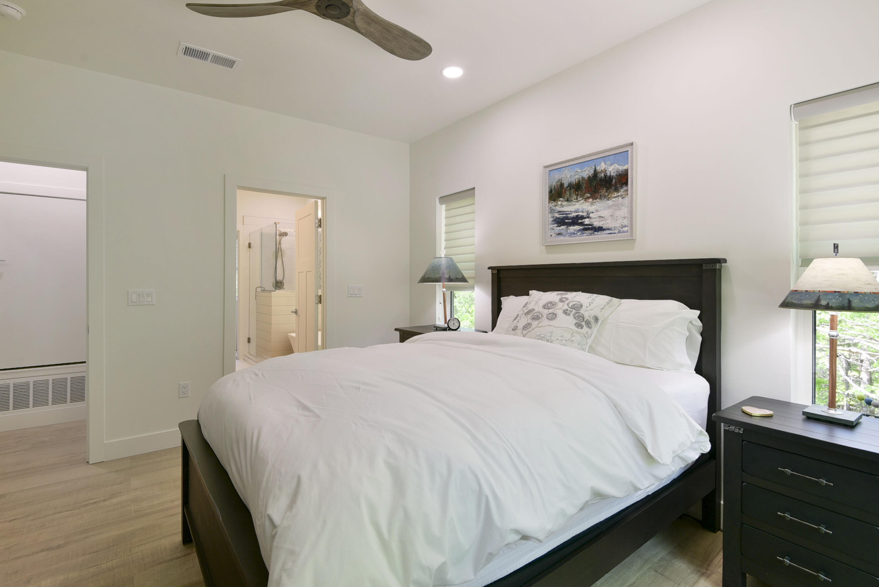 50 Lakeshore Drive Property Photo 21