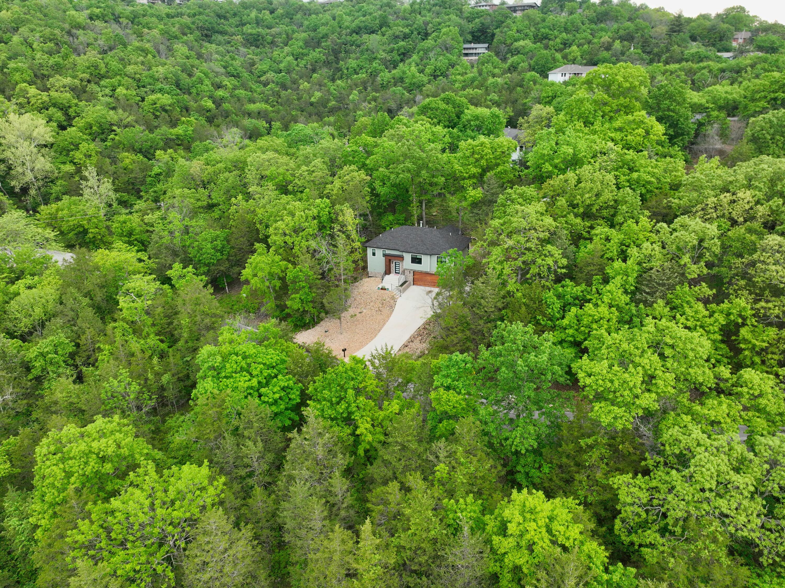 50 Lakeshore Drive Property Photo 45