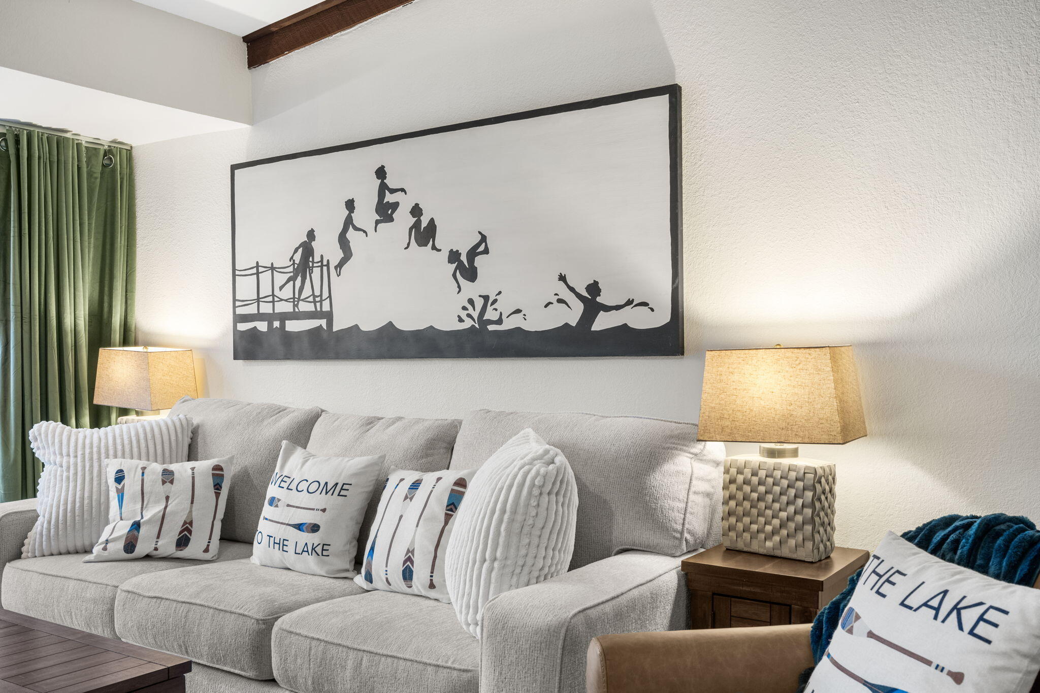 100 Getaway Circle Property Photo 4