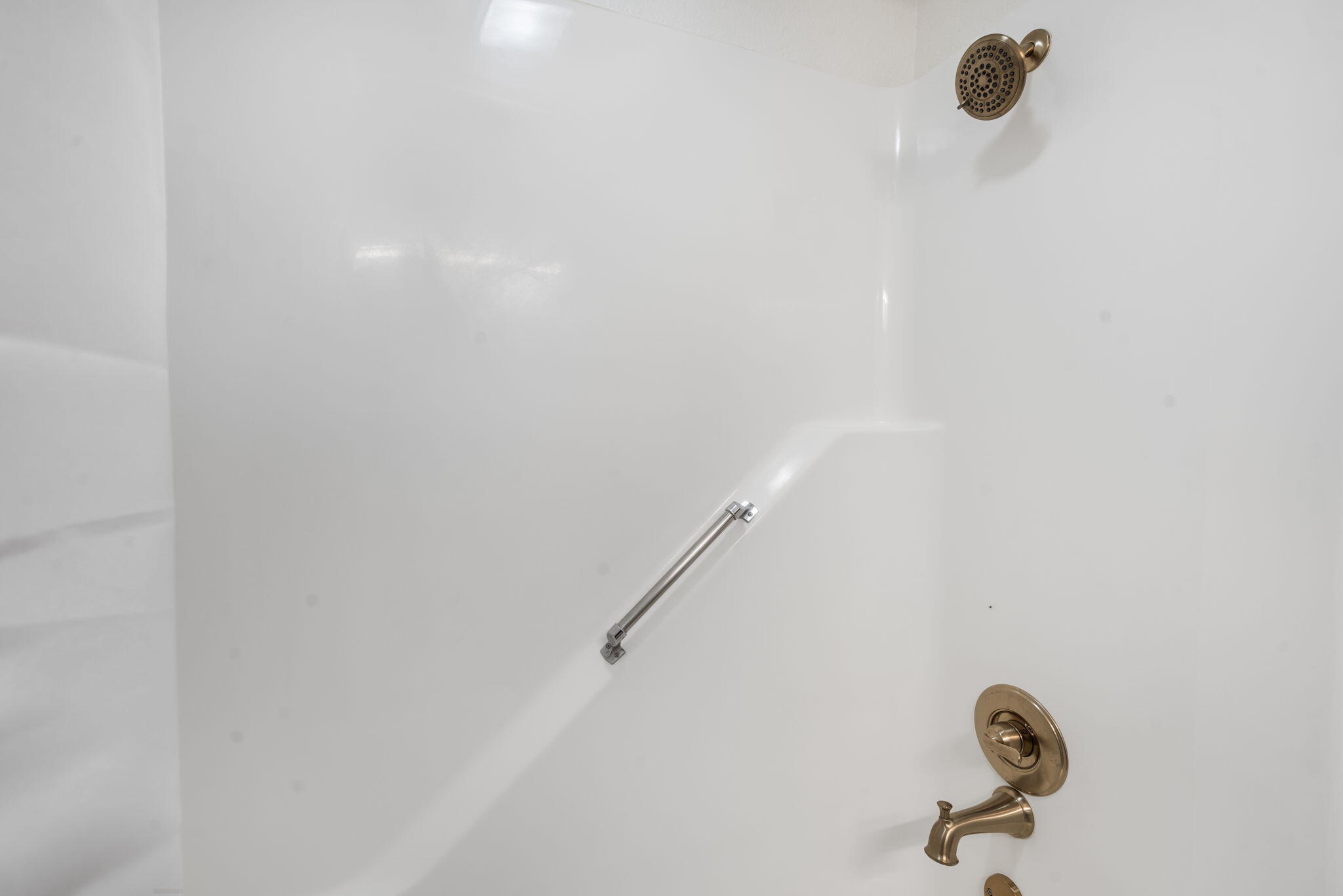 100 Getaway Circle Property Photo 16