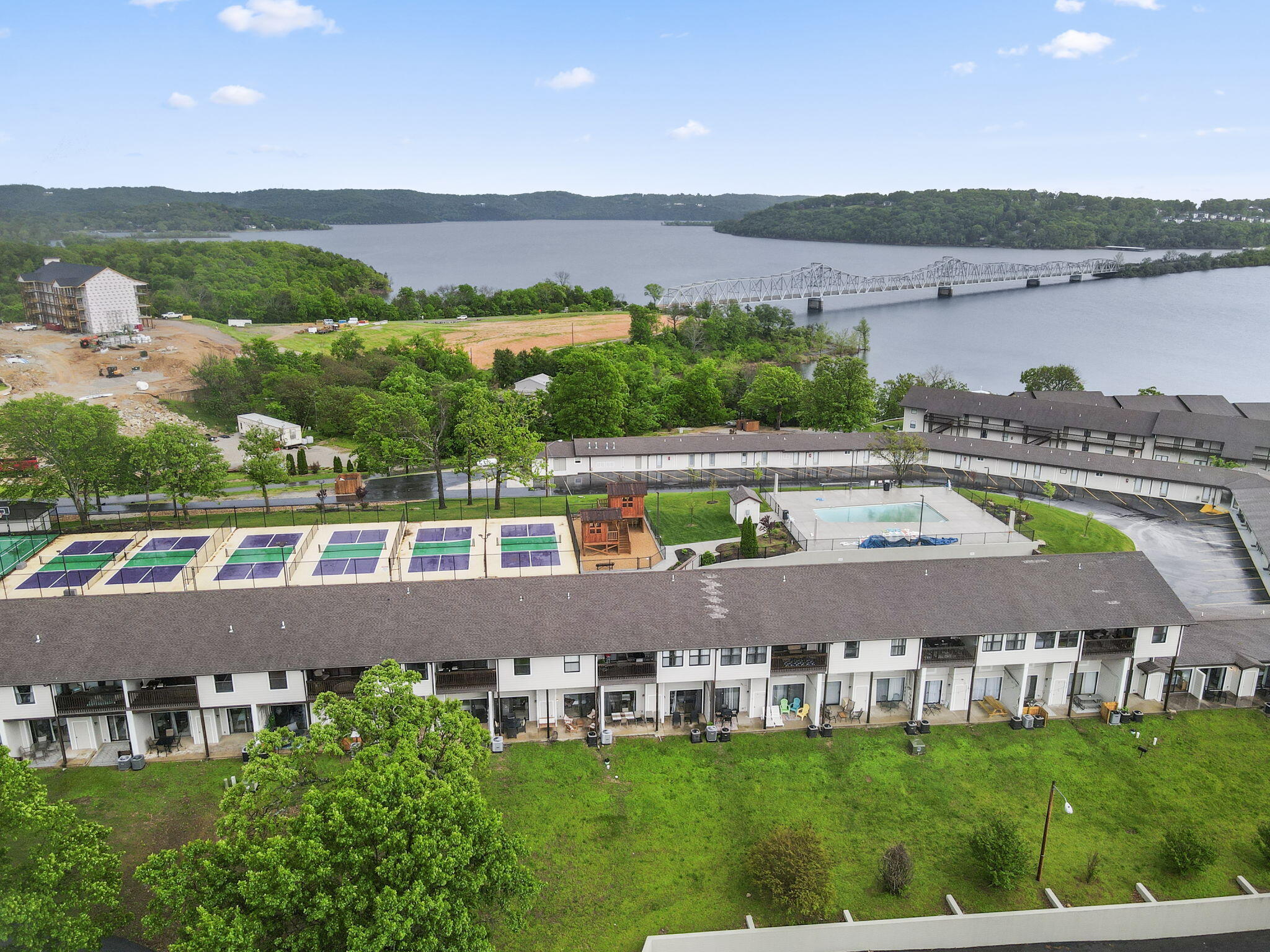 100 Getaway Circle Property Photo 27