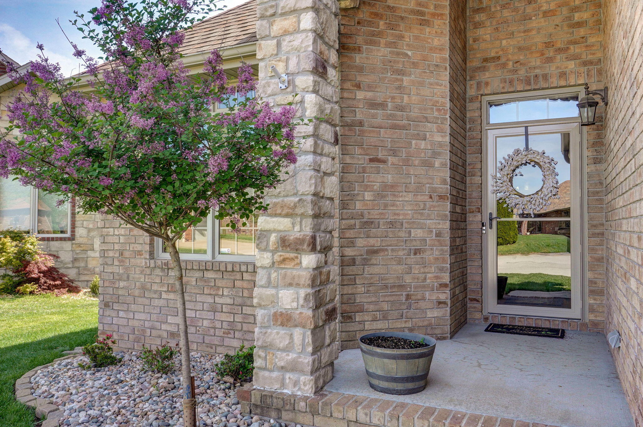 4576 South Stoney Court Property Photo 4