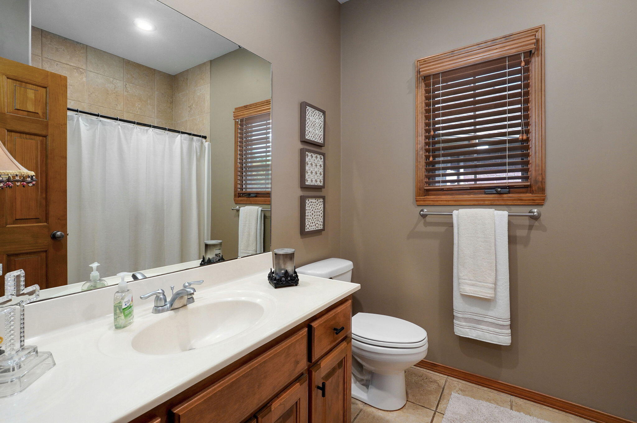 4576 South Stoney Court Property Photo 6
