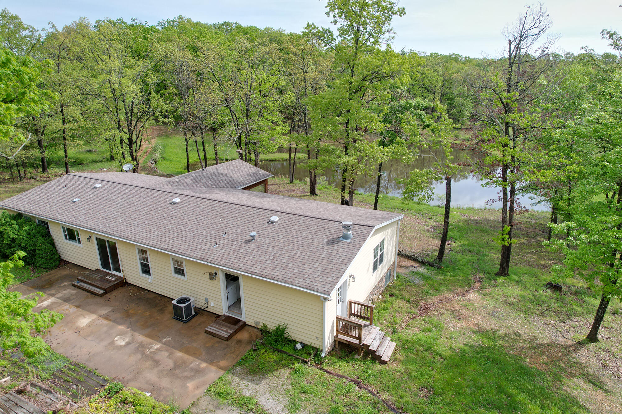 10506 Dogwood Road Property Photo 4