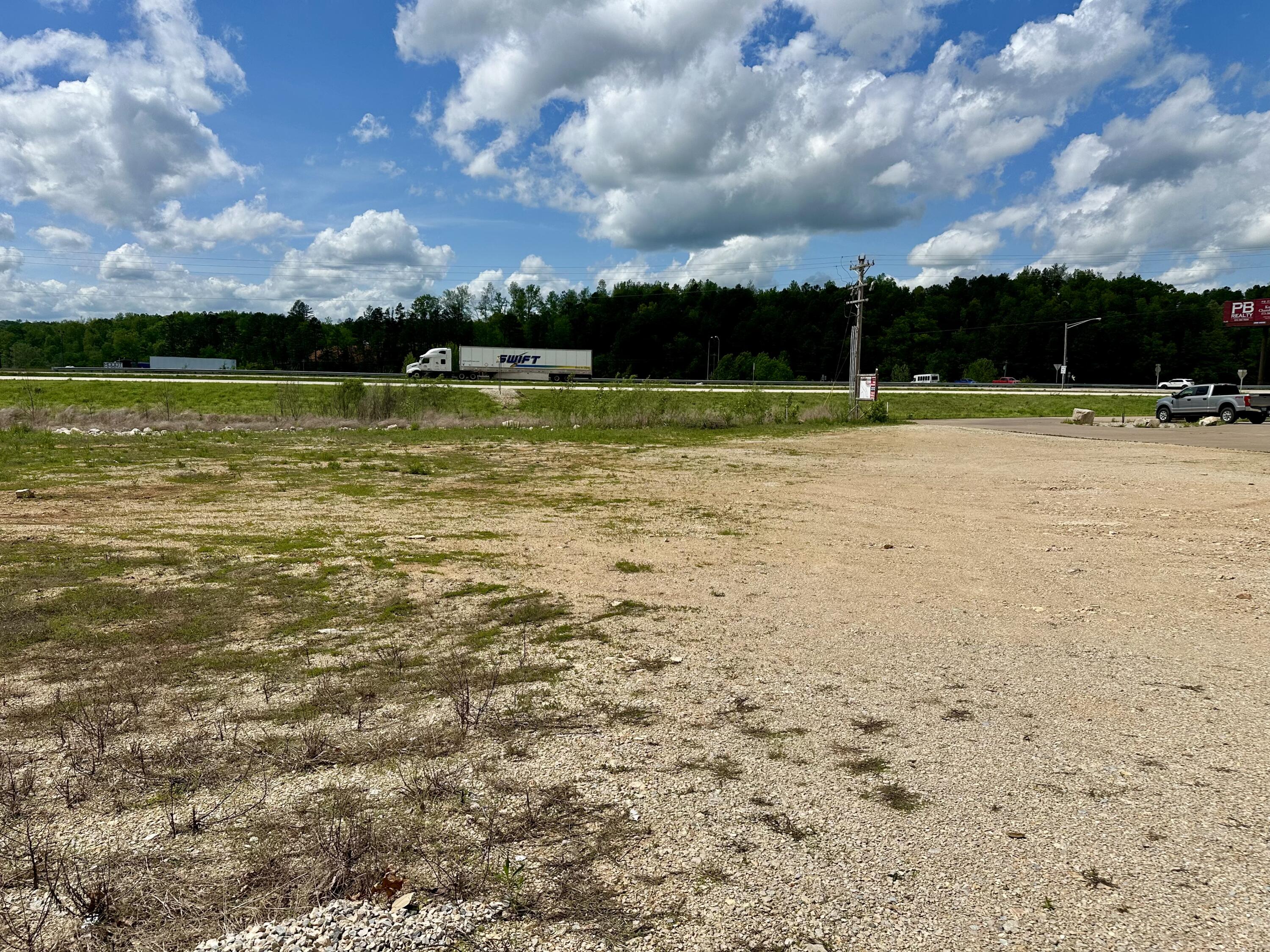 102 Dollie Lane Property Photo 1
