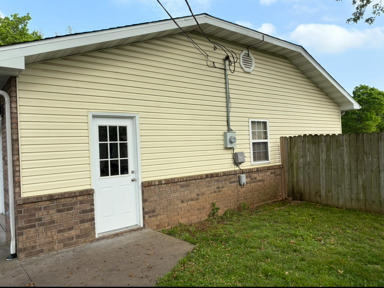 313 West Phelps Avenue Property Photo 17